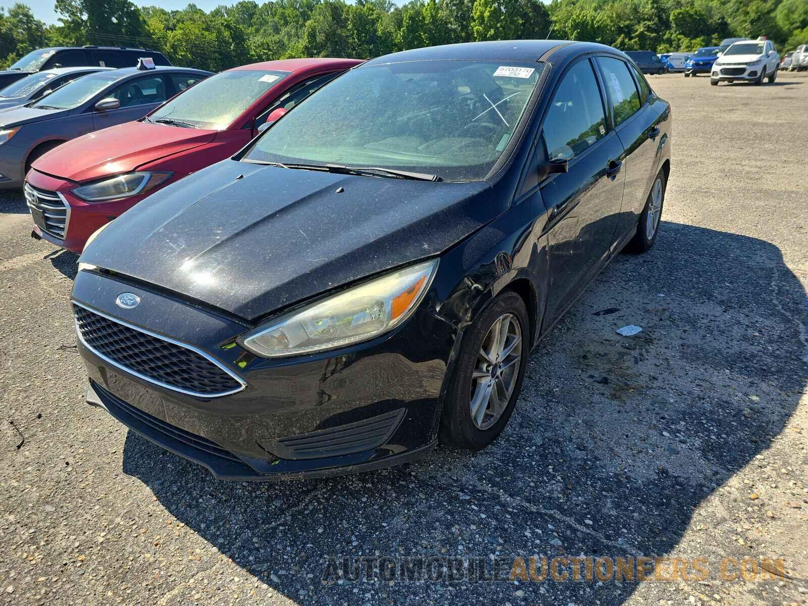 1FADP3F2XHL285751 Ford Focus SE 2017