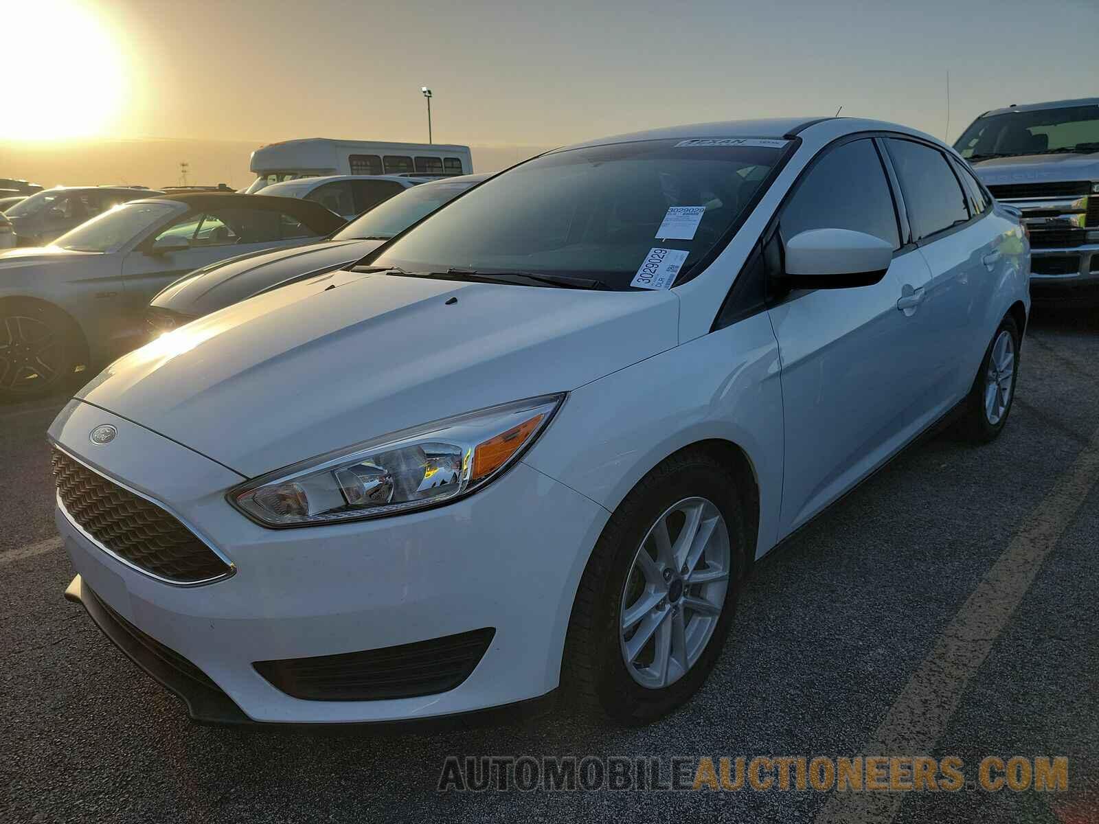 1FADP3F2XJL256143 Ford Focus SE 2018