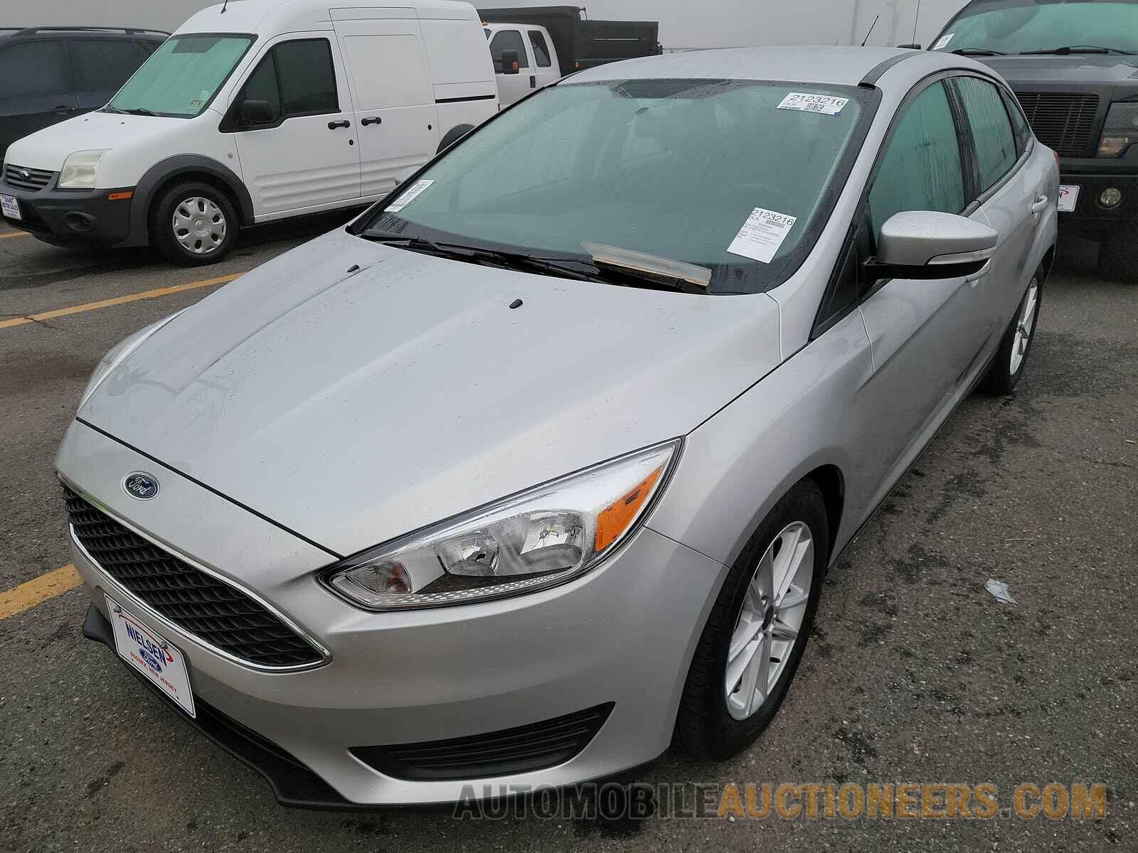 1FADP3FE2JL318533 Ford Focus SE 2018