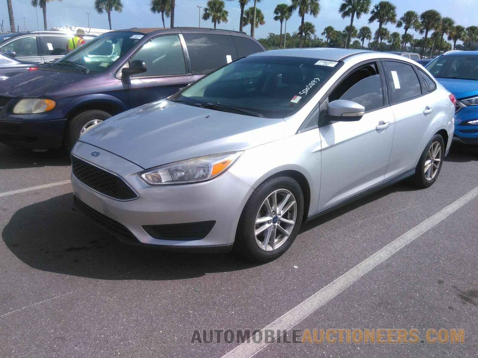 1FADP3FE4HL264162 Ford Focus SE 2017