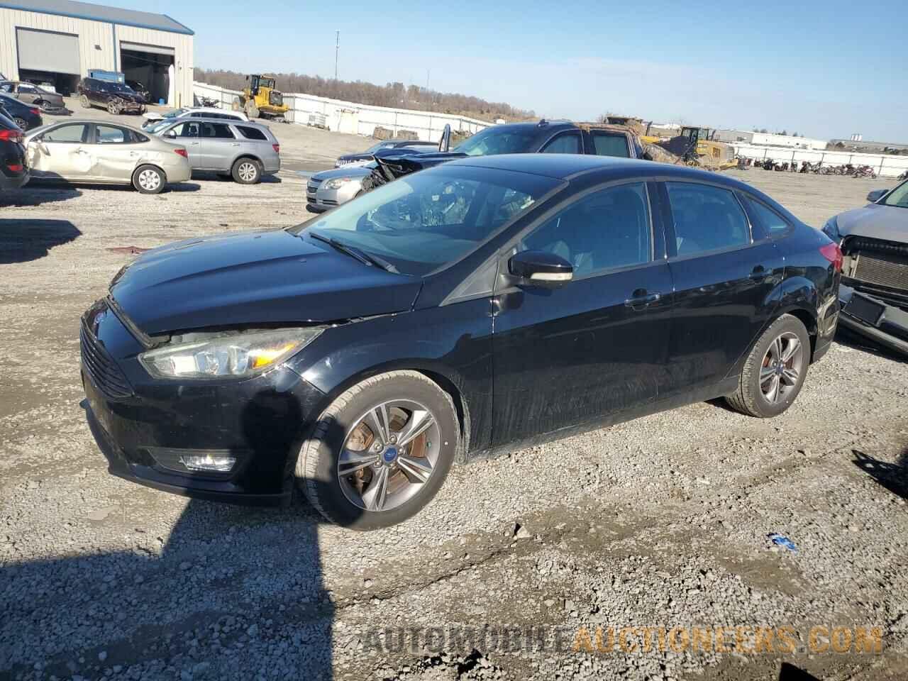 1FADP3FE9HL256476 FORD FOCUS 2017