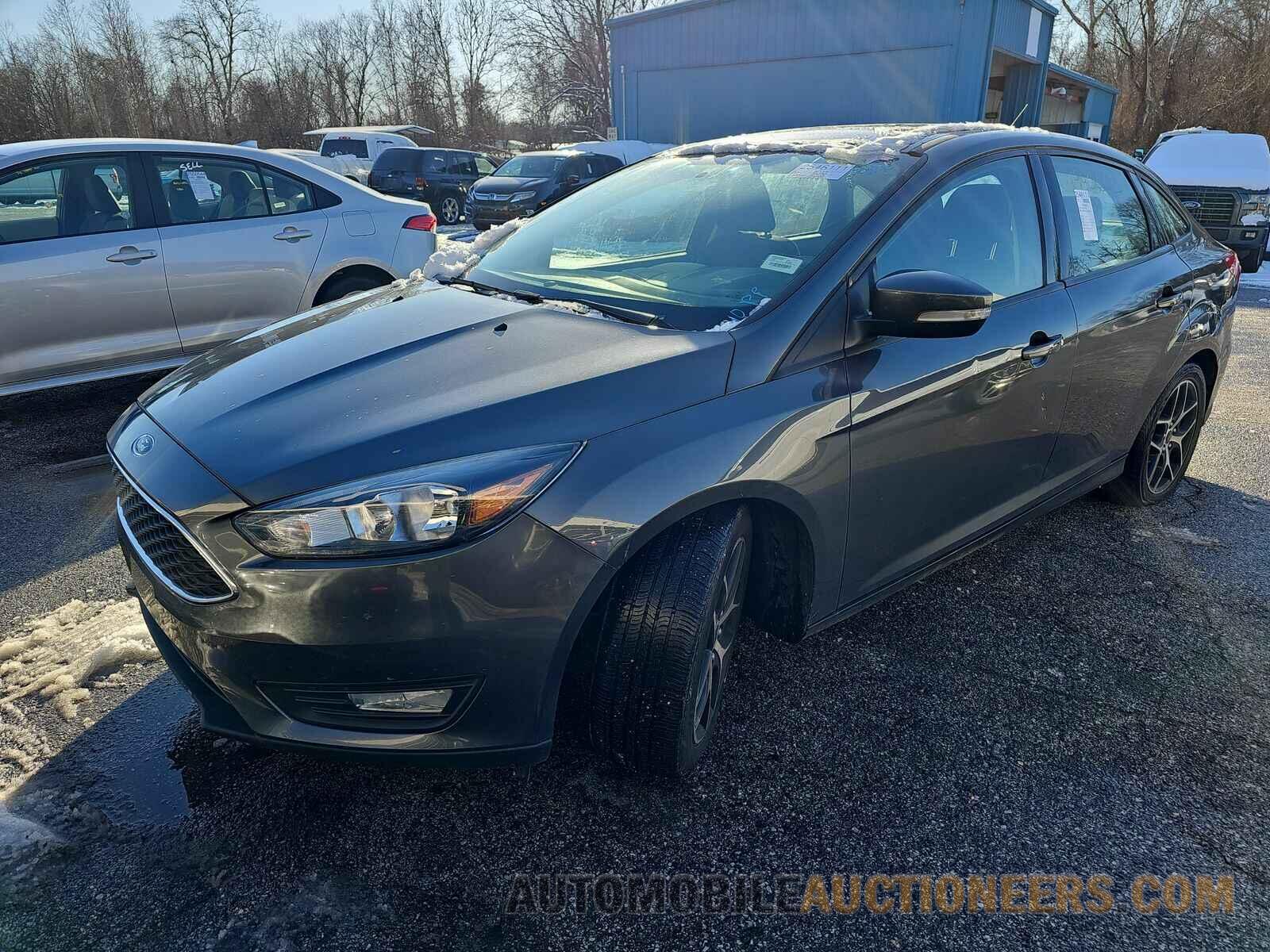 1FADP3H23JL221571 Ford Focus 2018