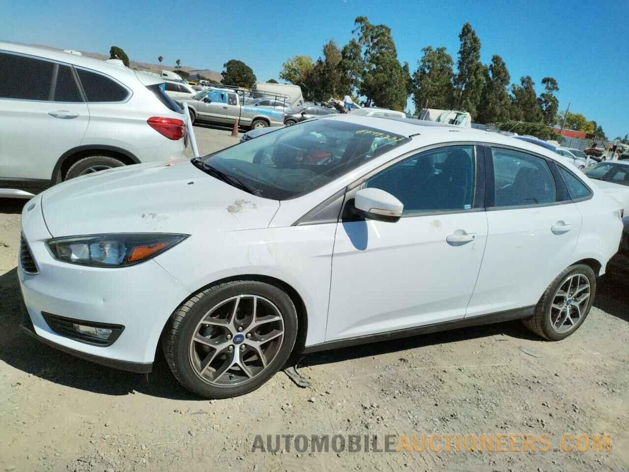 1FADP3H23JL304577 FORD FOCUS 2018