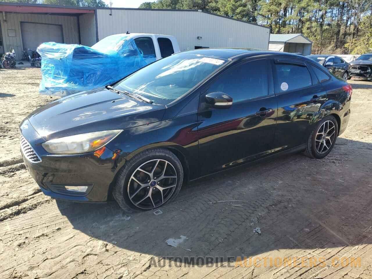 1FADP3H23JL320018 FORD FOCUS 2018