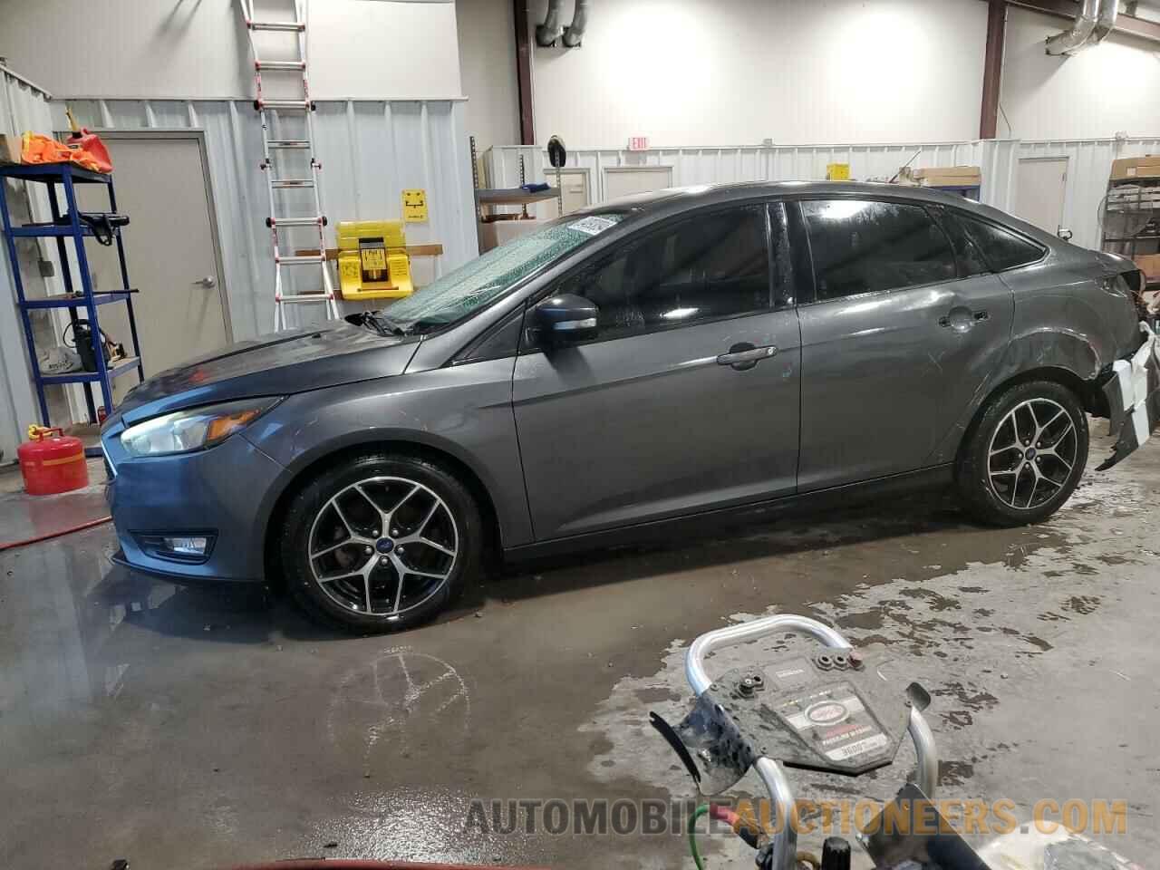 1FADP3H26HL301876 FORD FOCUS 2017