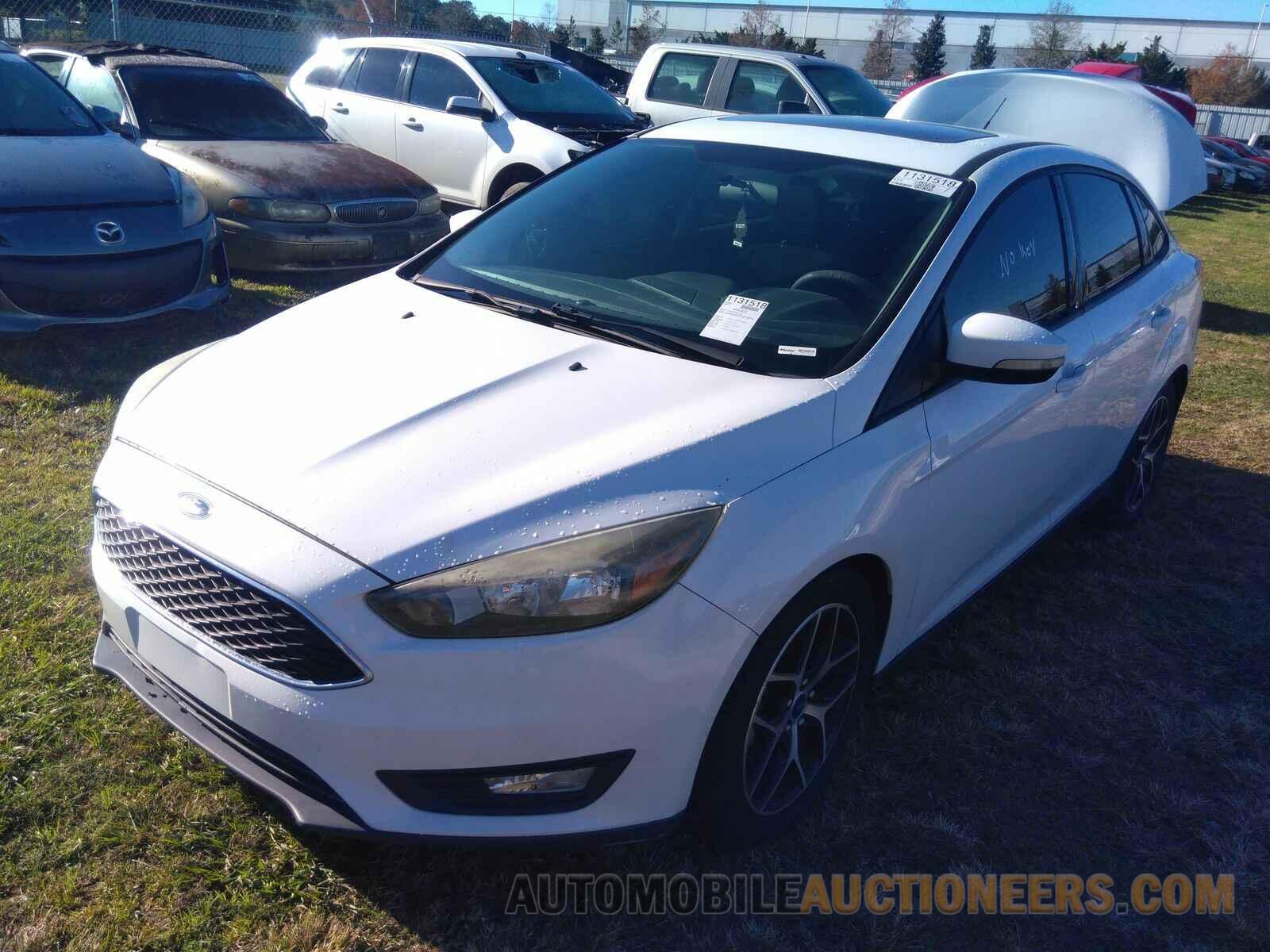 1FADP3H27HL275014 Ford Focus 2017