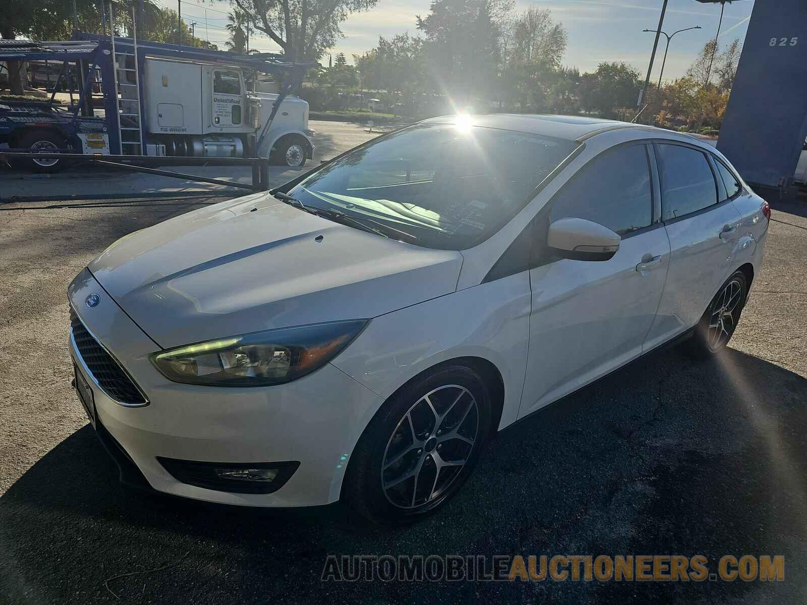 1FADP3H27HL296106 Ford Focus 2017