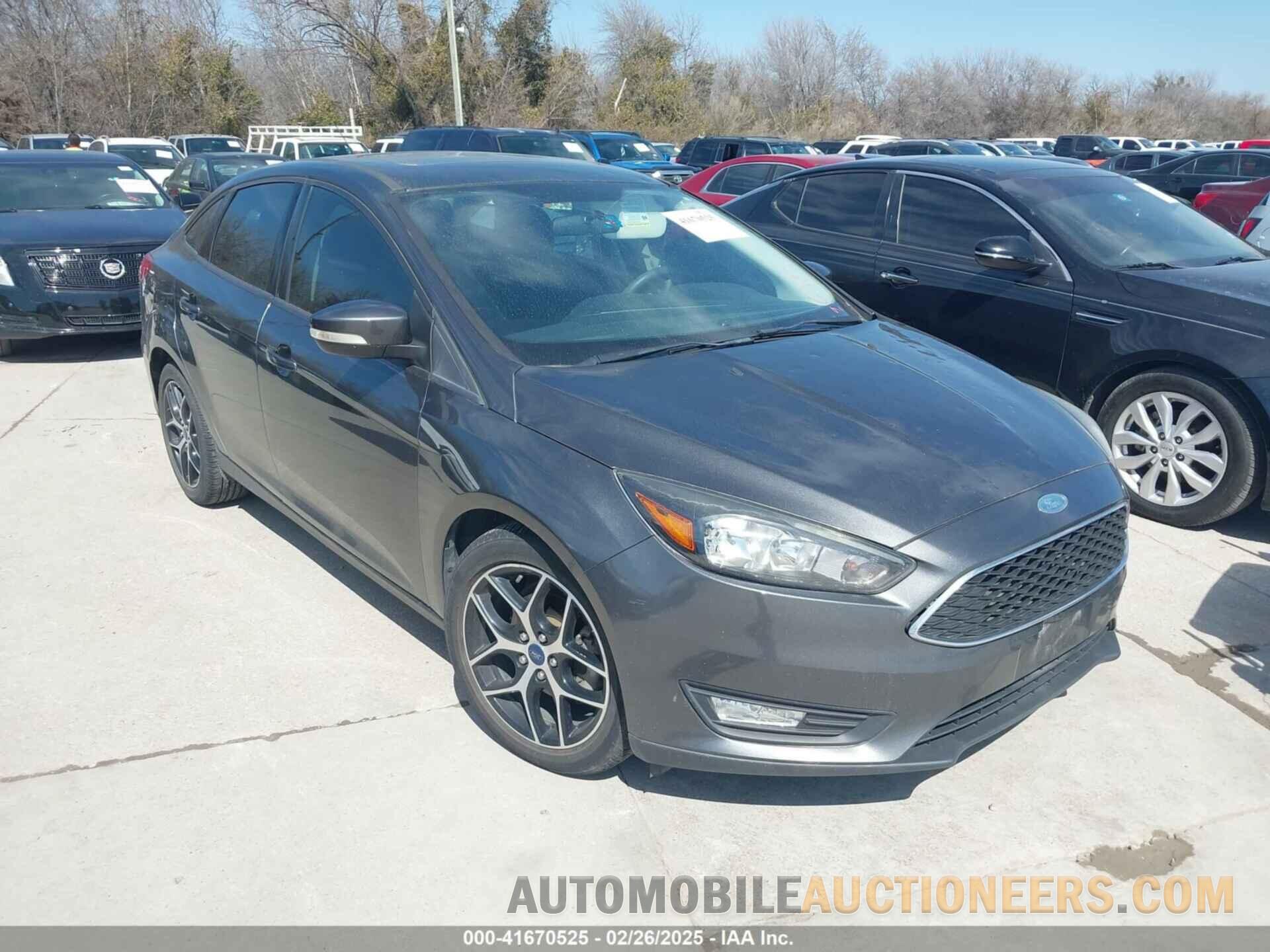 1FADP3H28HL318856 FORD FOCUS 2017