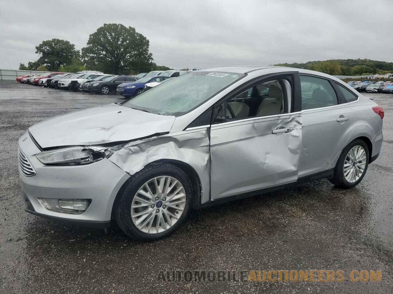 1FADP3J21JL271962 FORD FOCUS 2018