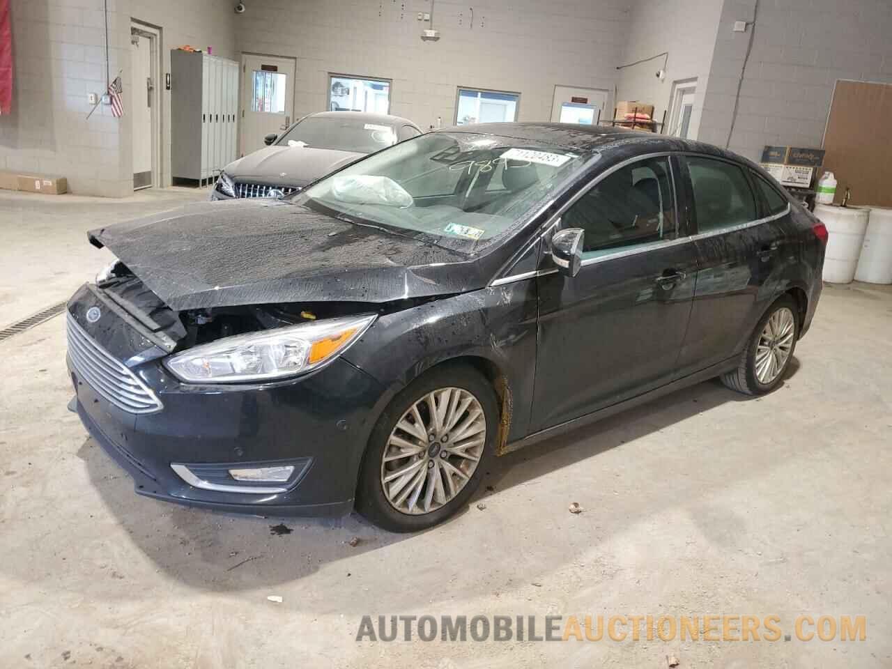 1FADP3J21JL319895 FORD FOCUS 2018