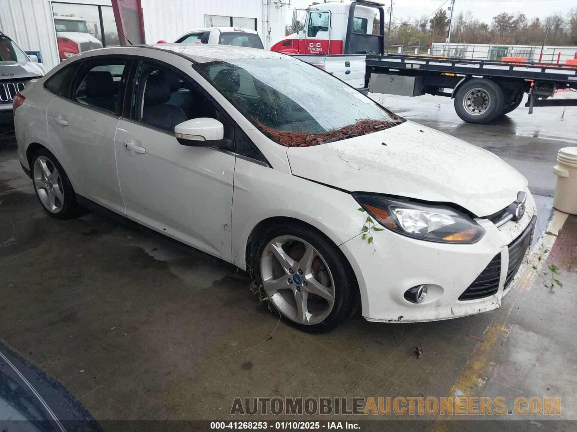 1FADP3J24DL263200 FORD FOCUS 2013