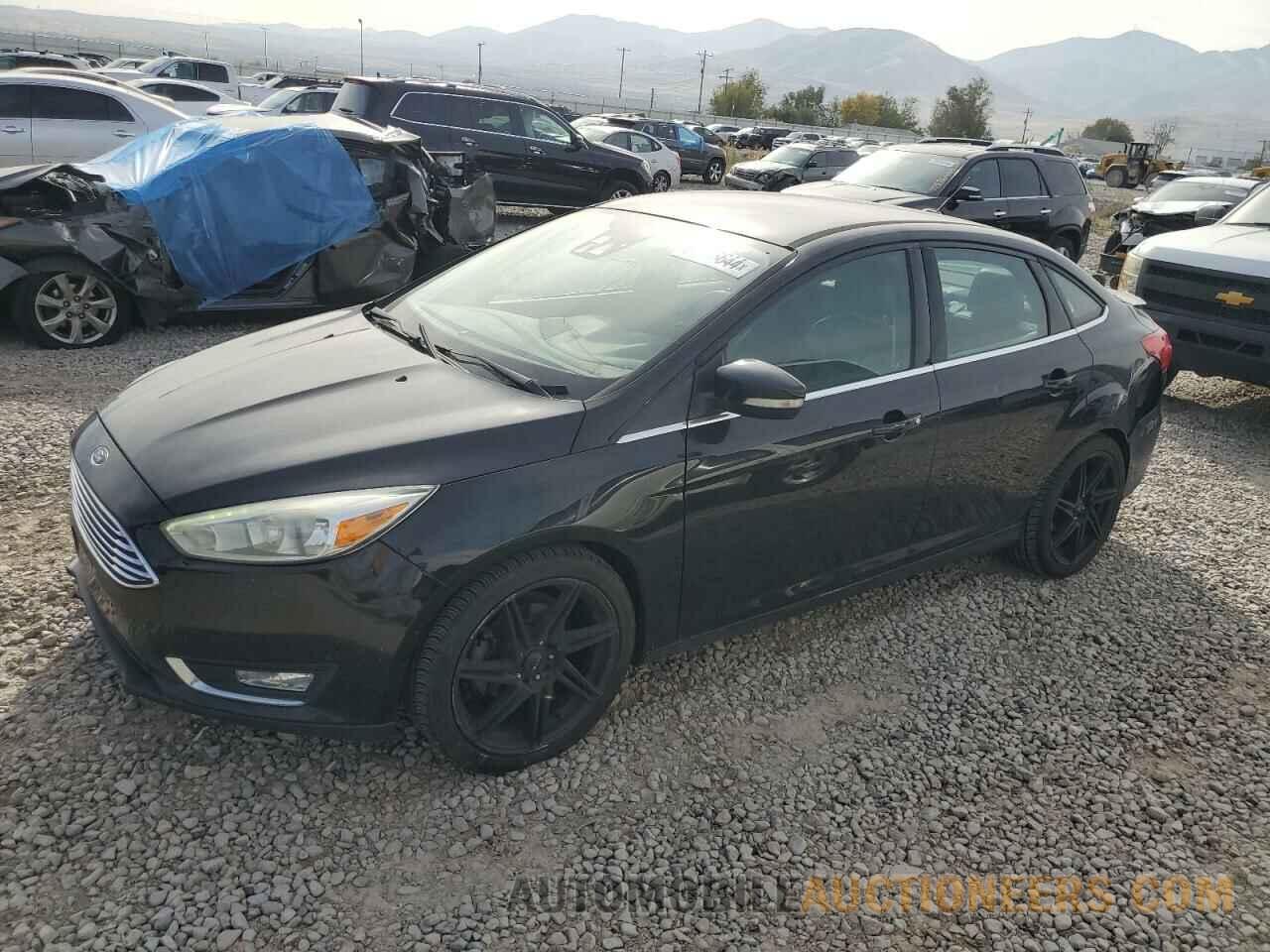 1FADP3J24FL281084 FORD FOCUS 2015