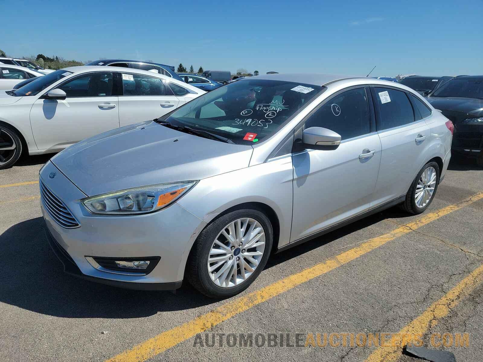 1FADP3J25FL349053 Ford Focus 2015