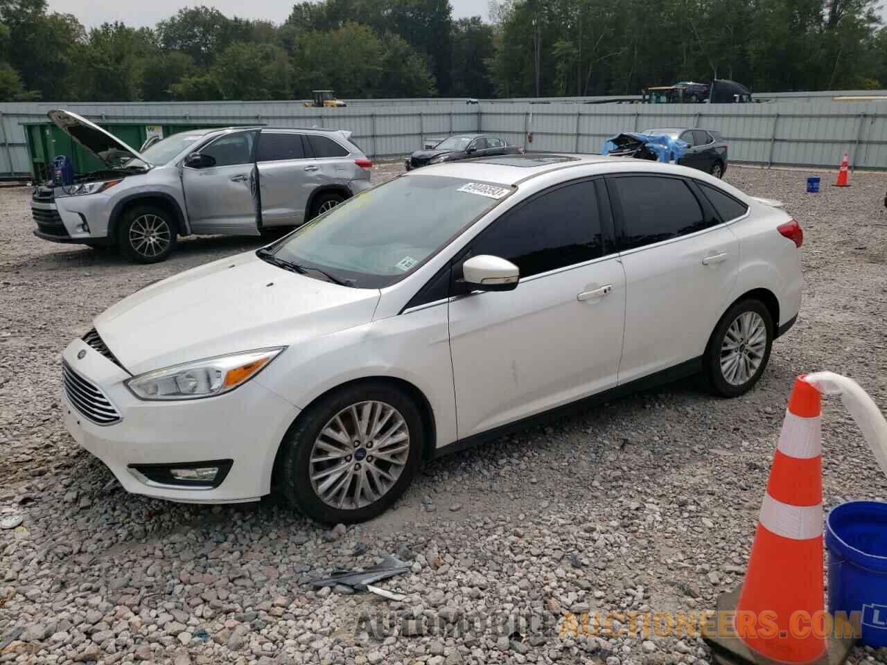 1FADP3J25JL308107 FORD FOCUS 2018