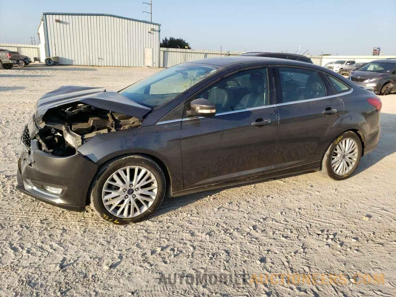 1FADP3J26JL233109 FORD FOCUS 2018