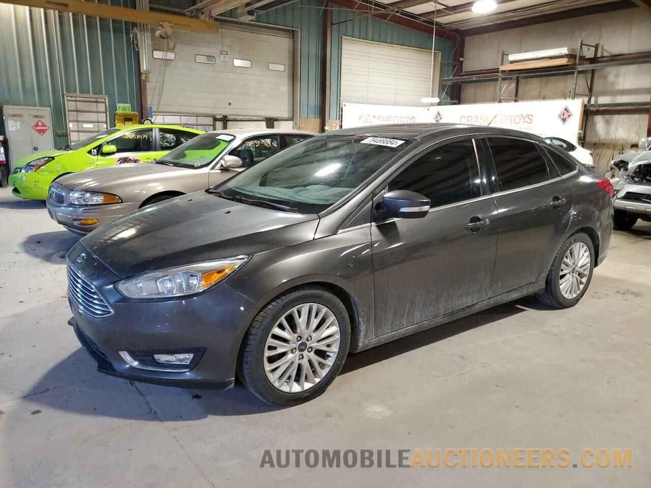 1FADP3J27HL308121 FORD FOCUS 2017