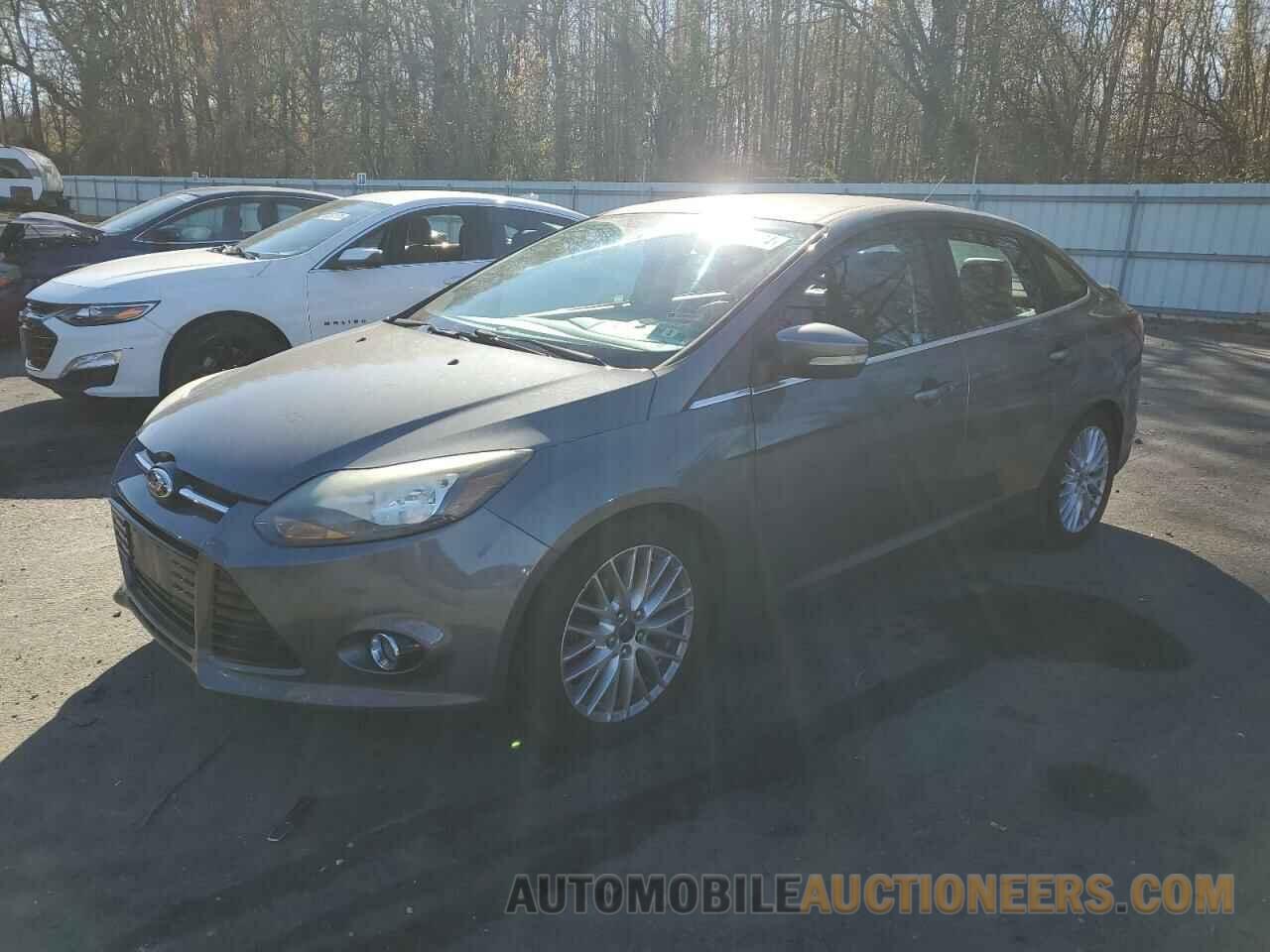 1FADP3J2XEL232728 FORD FOCUS 2014