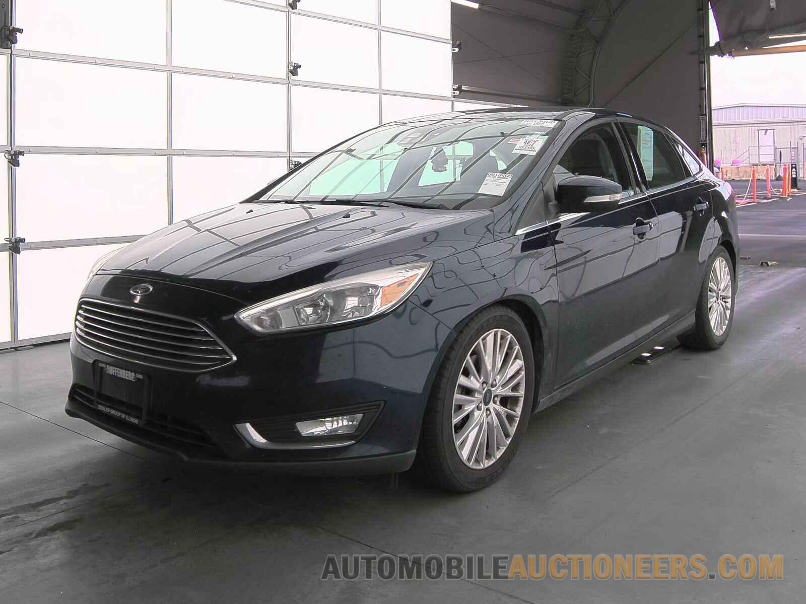 1FADP3J2XGL253582 Ford Focus 2016