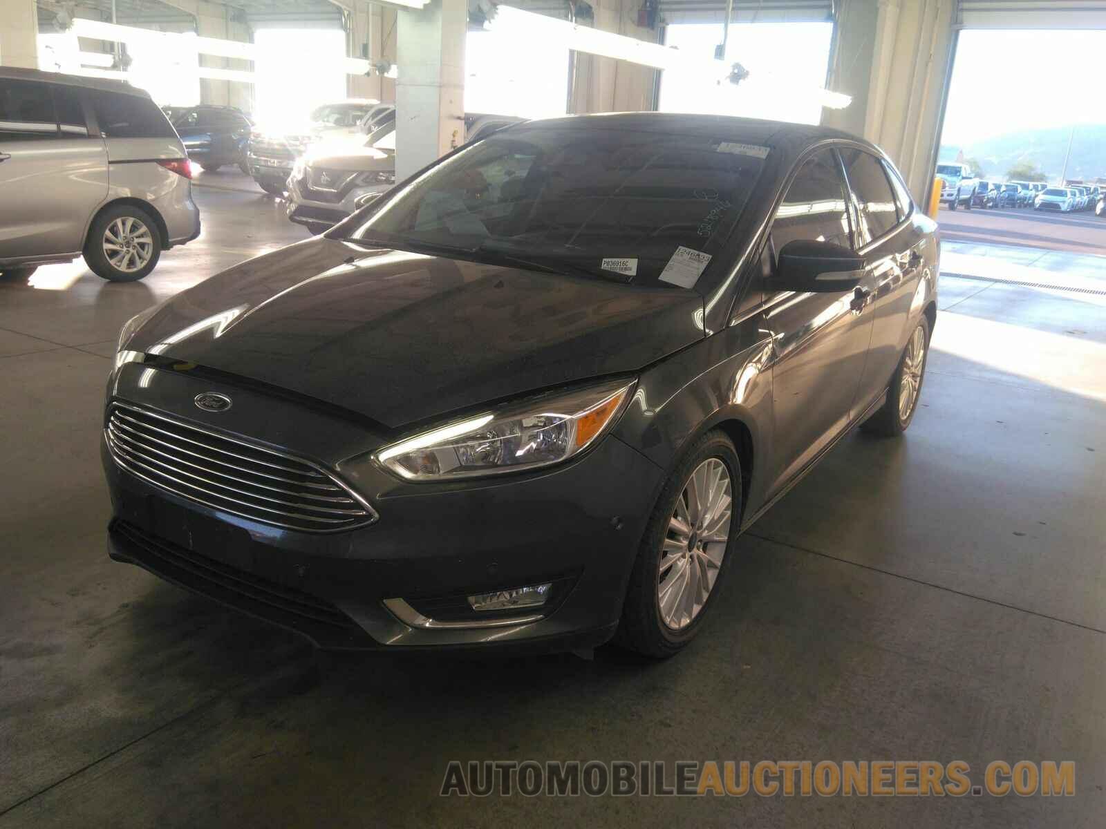 1FADP3J2XHL237481 Ford Focus 2017