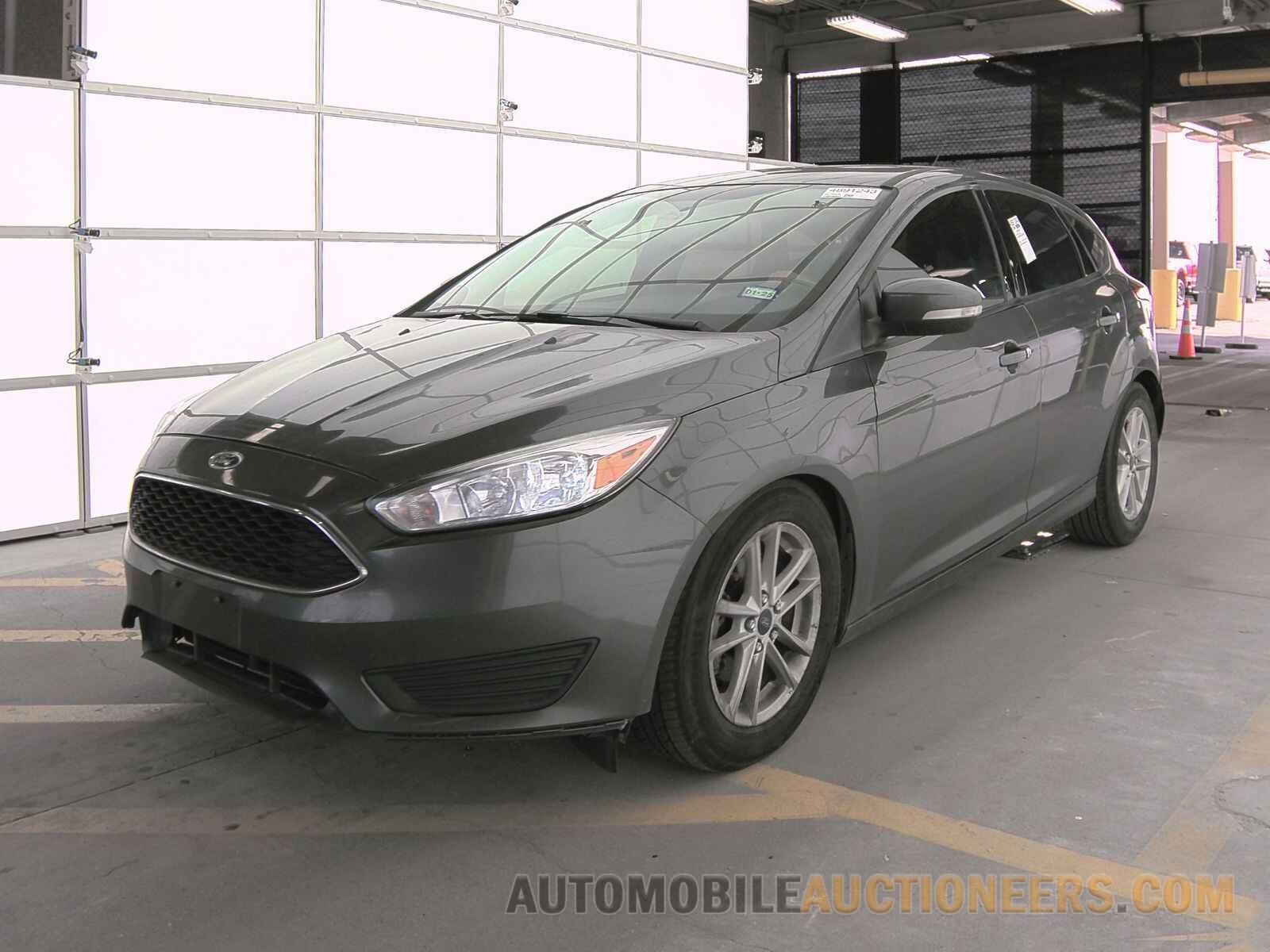 1FADP3K20FL326150 Ford Focus SE 2015