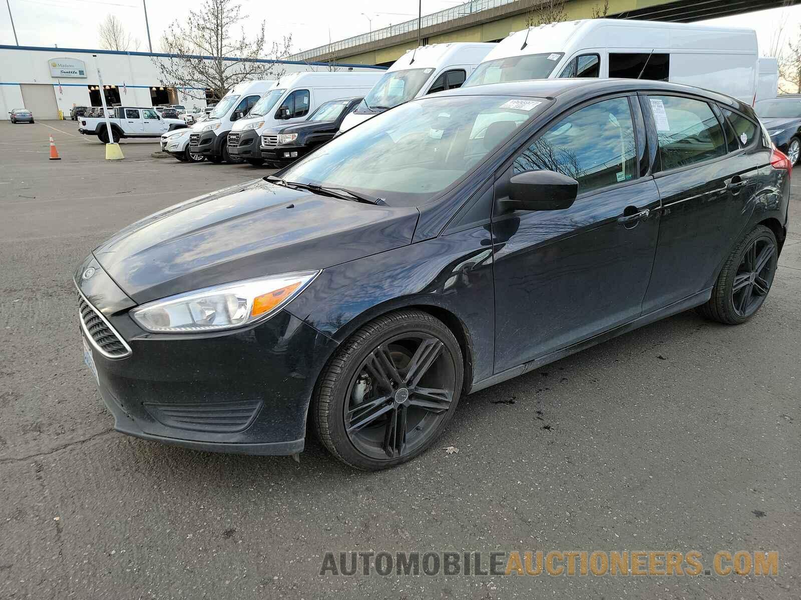 1FADP3K20JL283079 Ford Focus SE 2018