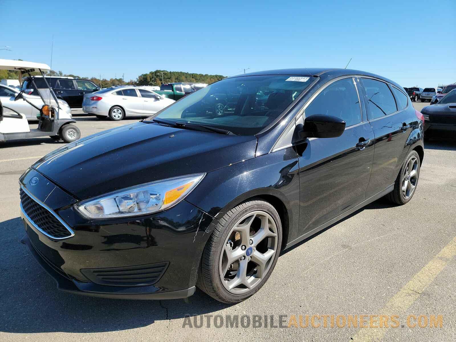 1FADP3K21JL297637 Ford Focus SE 2018