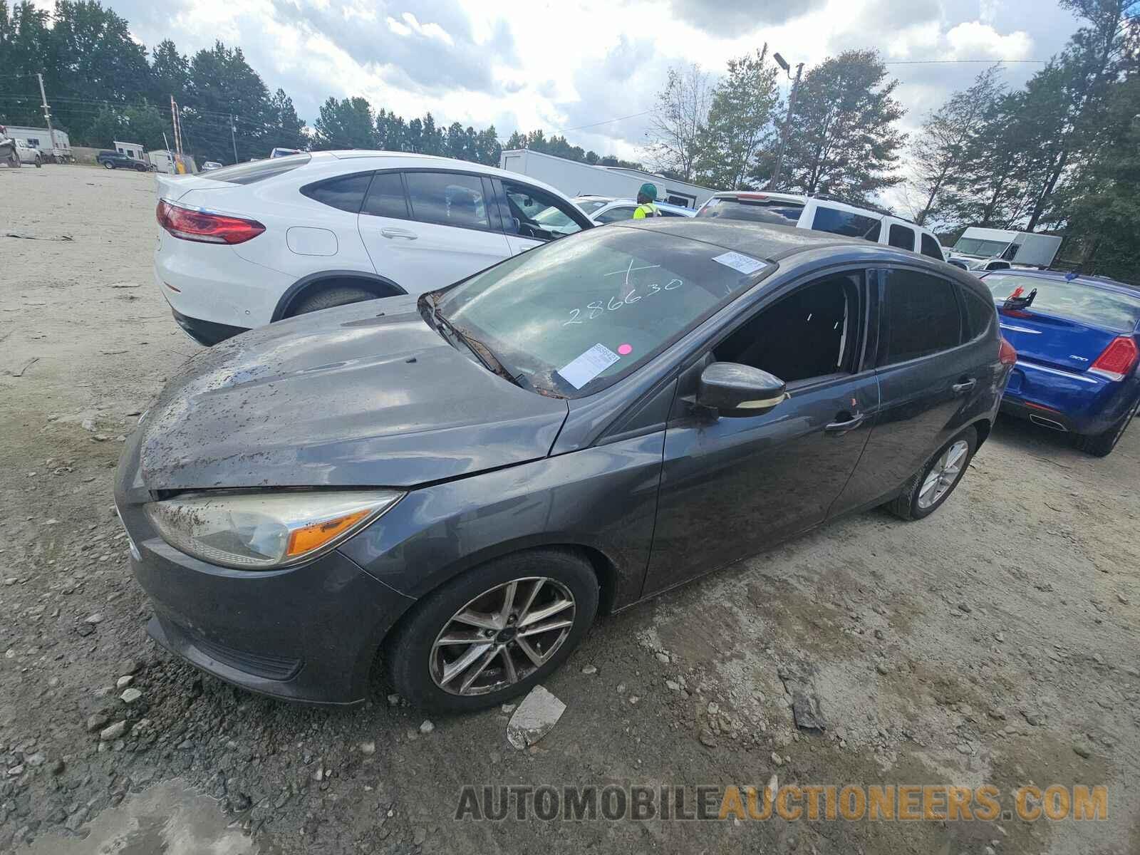 1FADP3K24HL286030 Ford Focus SE 2017