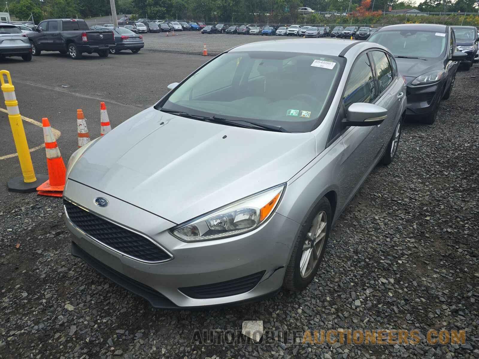 1FADP3K25HL240772 Ford Focus SE 2017