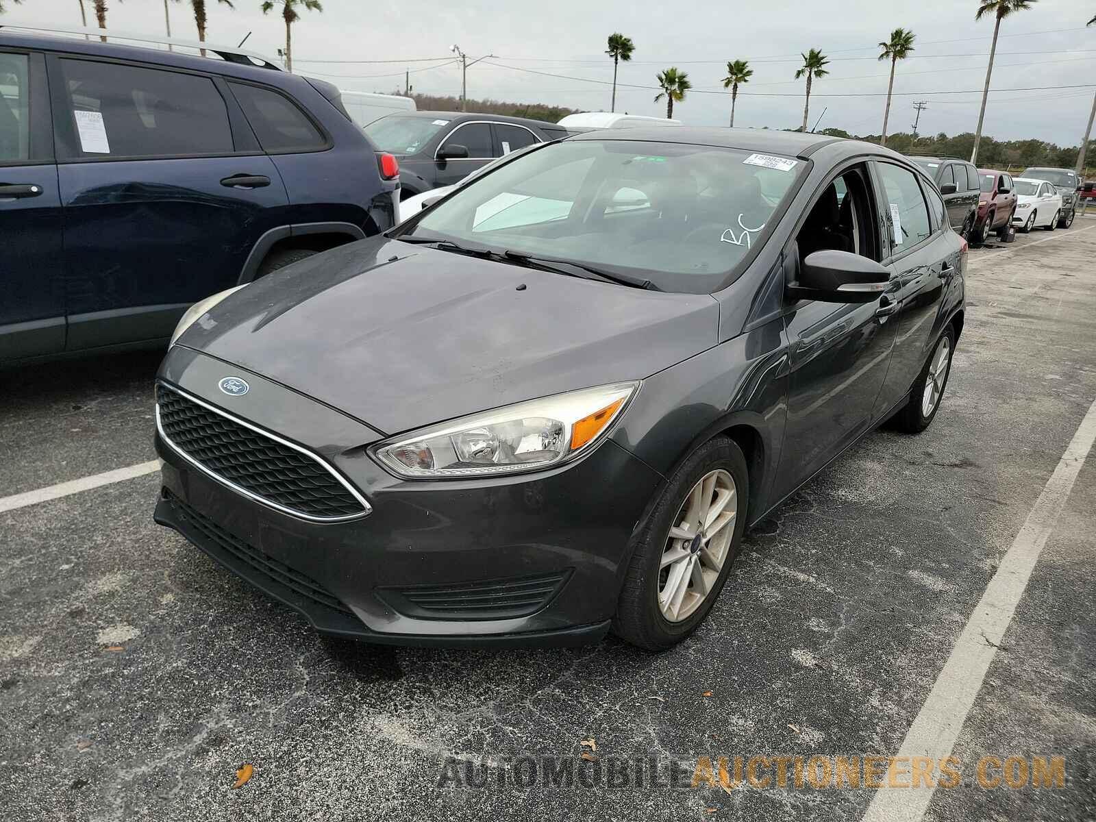 1FADP3K25HL317382 Ford Focus SE 2017