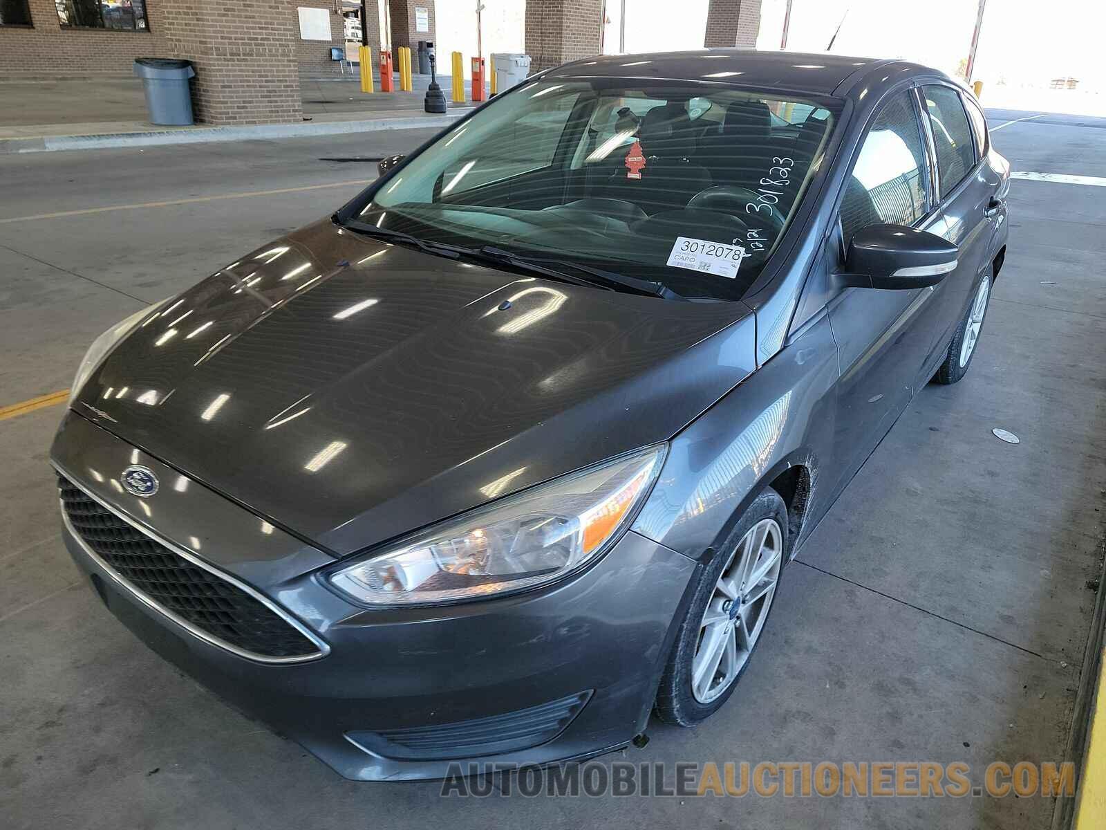 1FADP3K26HL301823 Ford Focus SE 2017