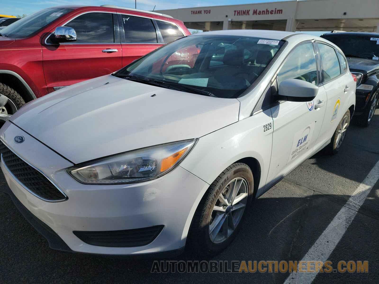 1FADP3K26JL288805 Ford Focus SE 2018