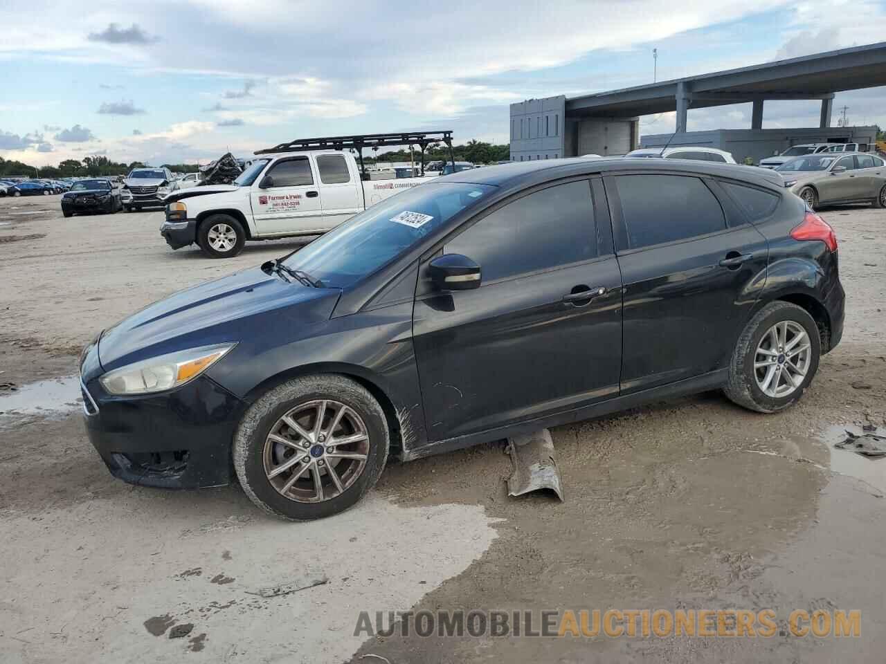 1FADP3K27FL329384 FORD FOCUS 2015