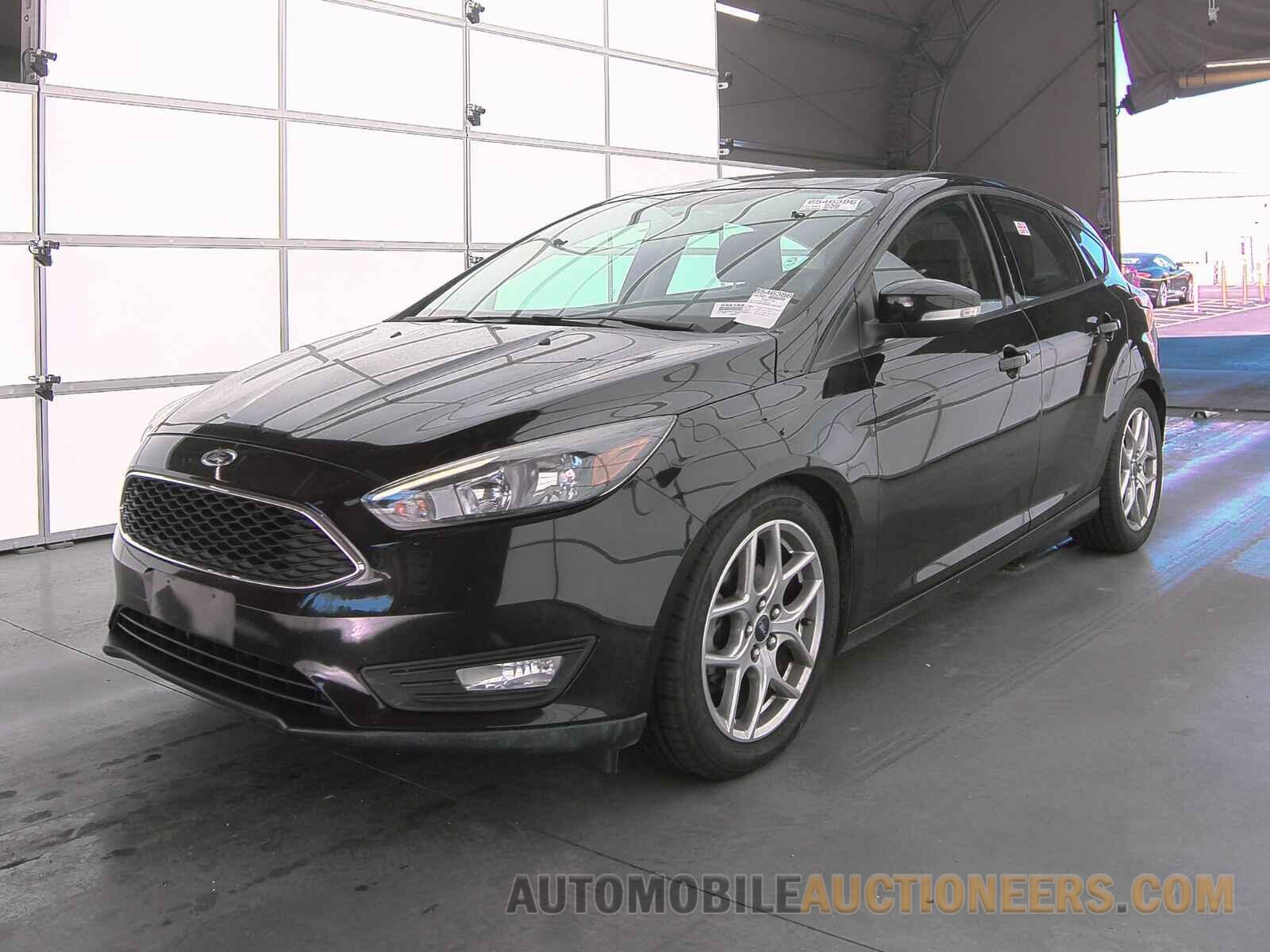 1FADP3K28FL264724 Ford Focus SE 2015