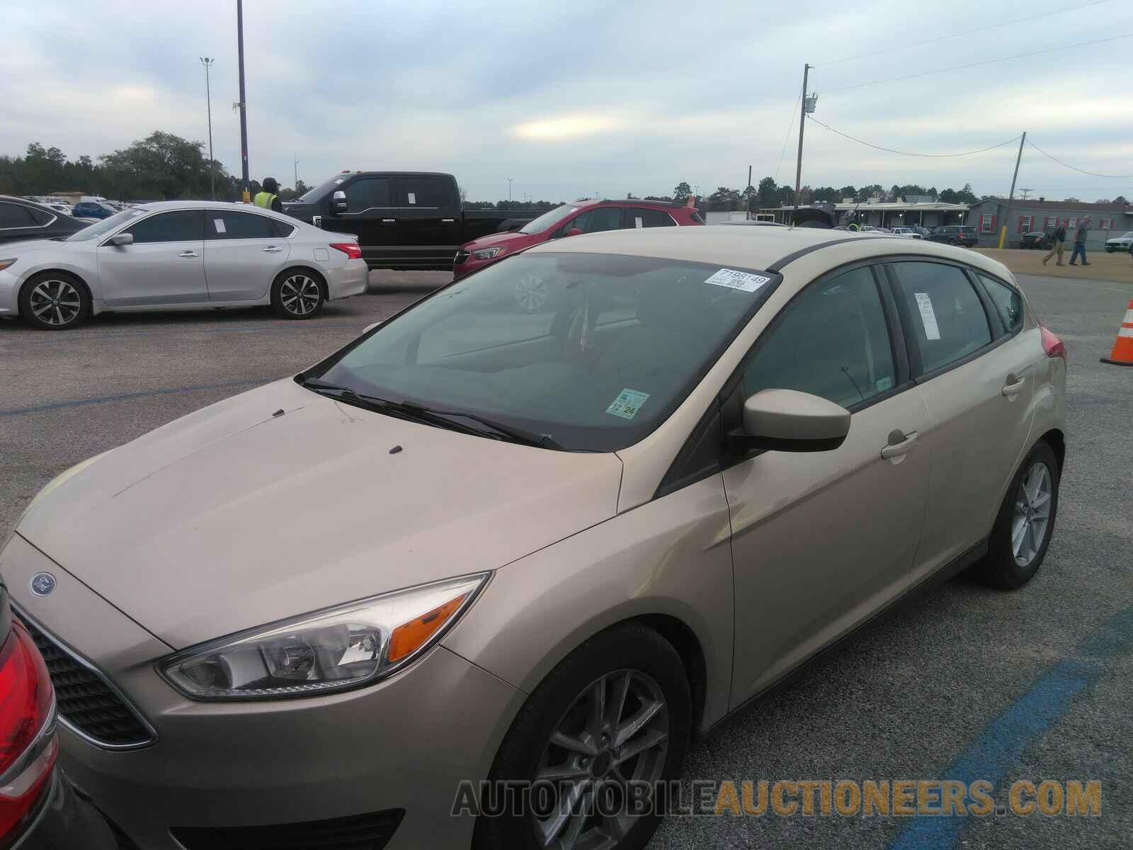 1FADP3K28JL329581 Ford Focus SE 2018