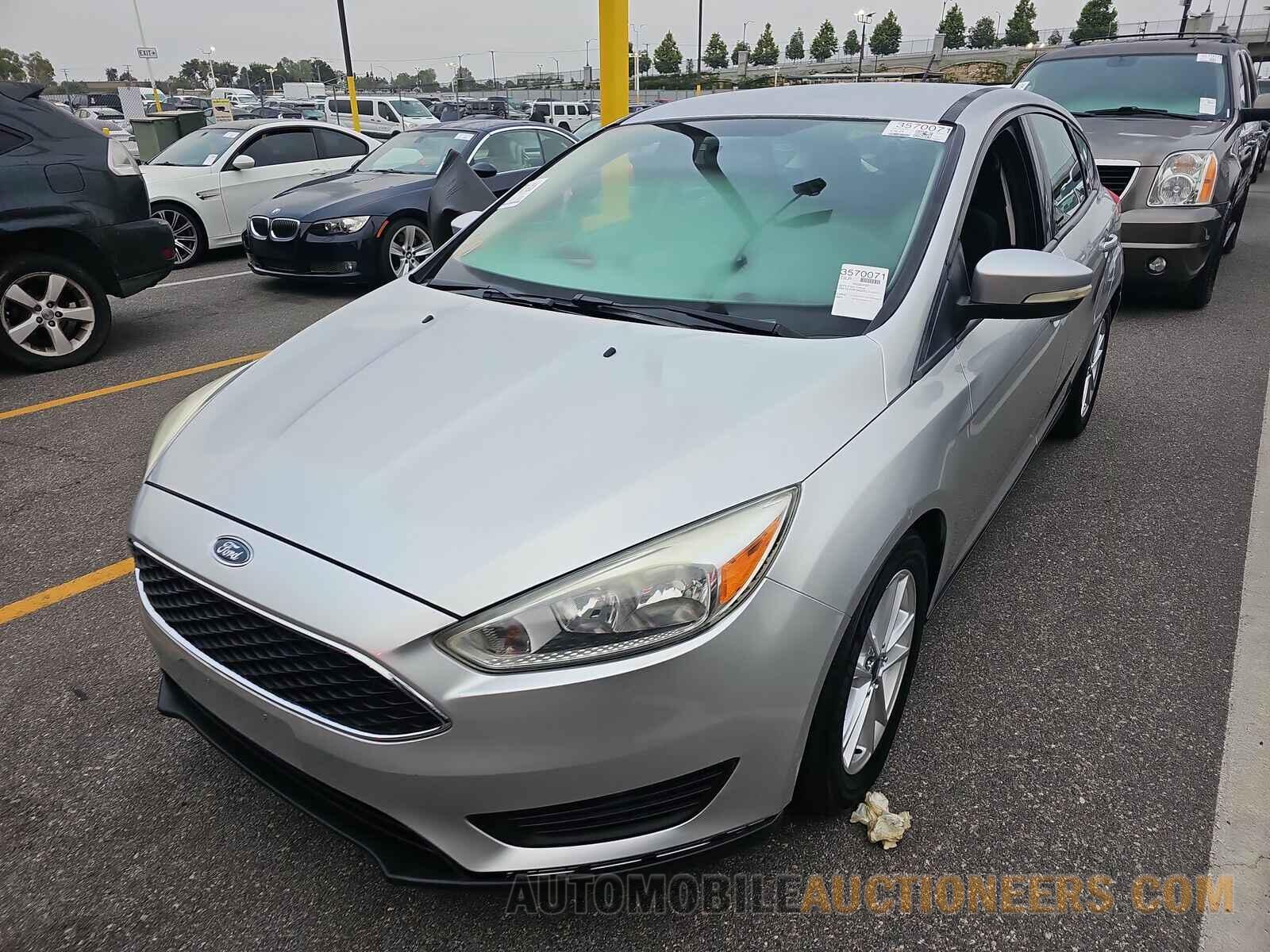 1FADP3K2XFL314541 Ford Focus SE 2015