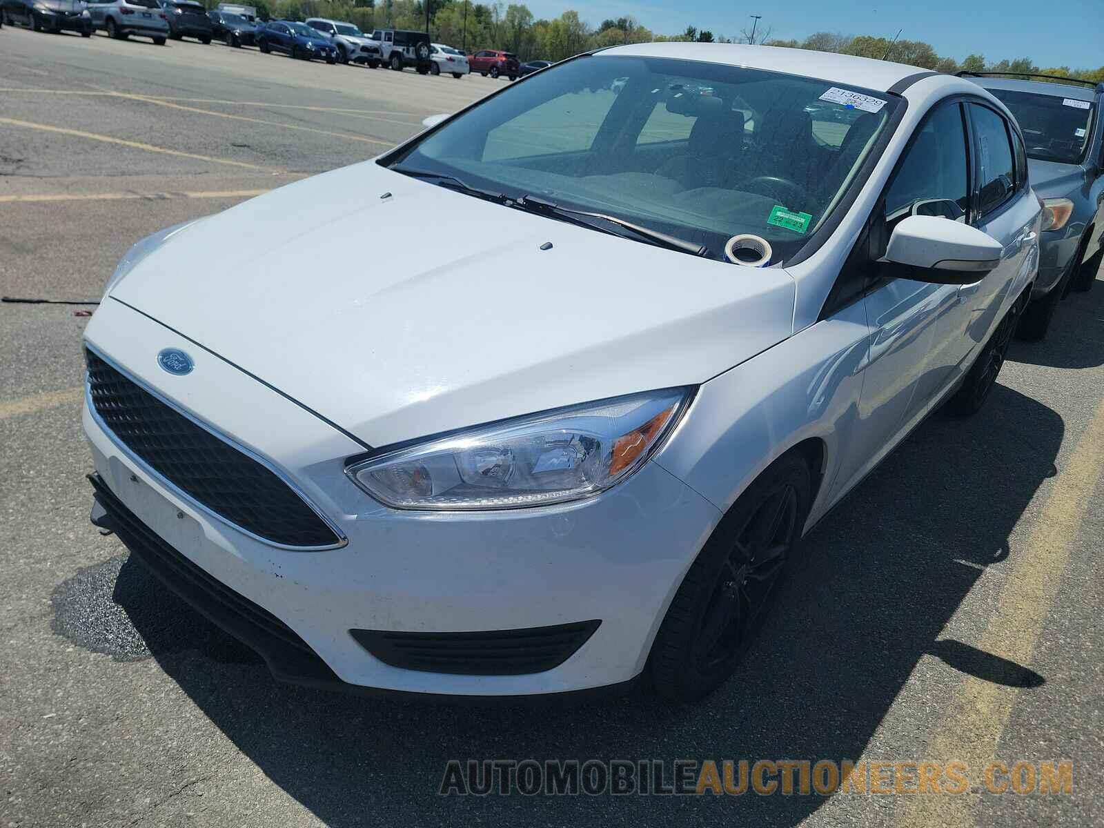 1FADP3K2XJL219325 Ford Focus SE 2018