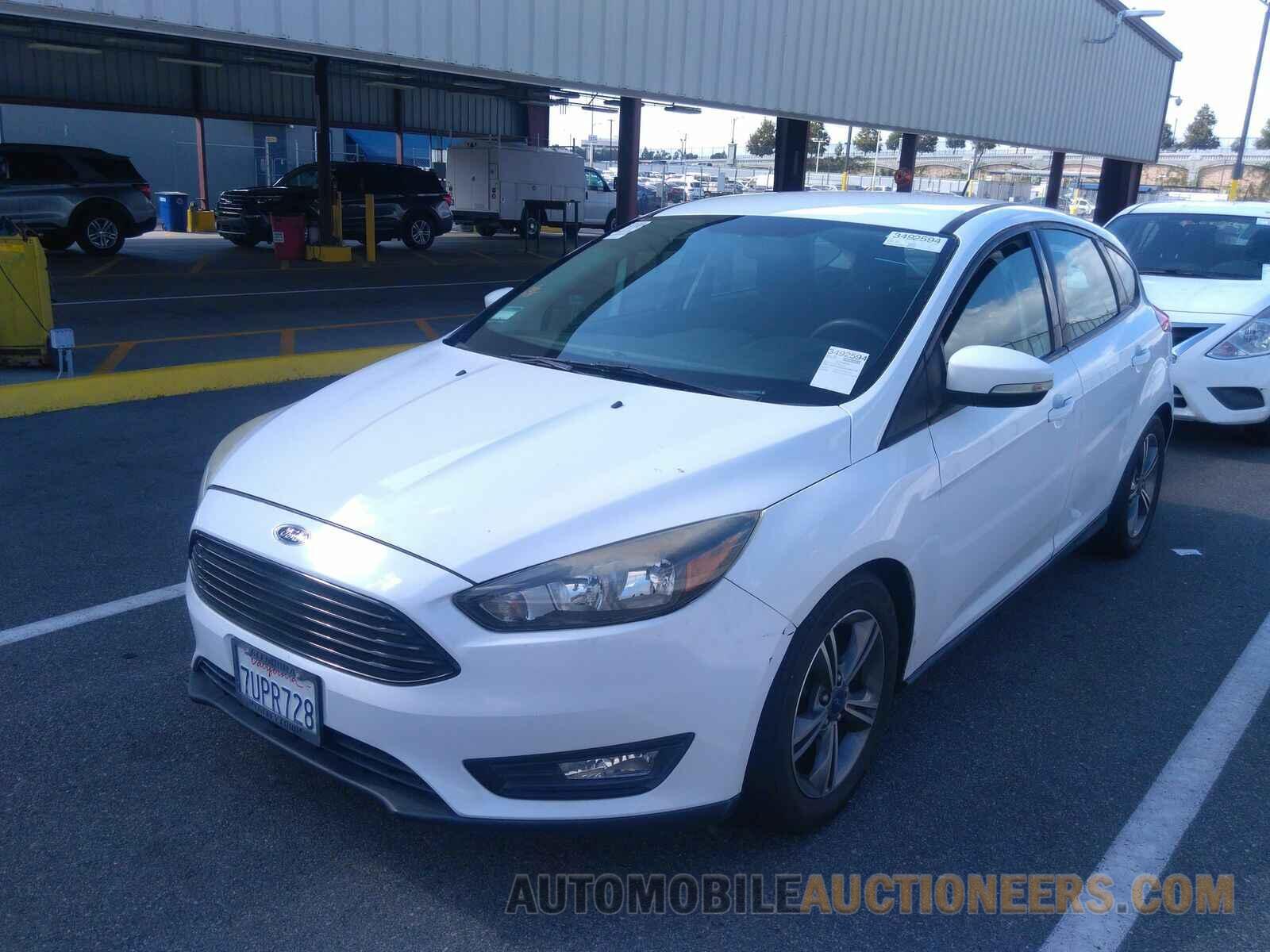 1FADP3KE8GL331379 Ford Focus 2016