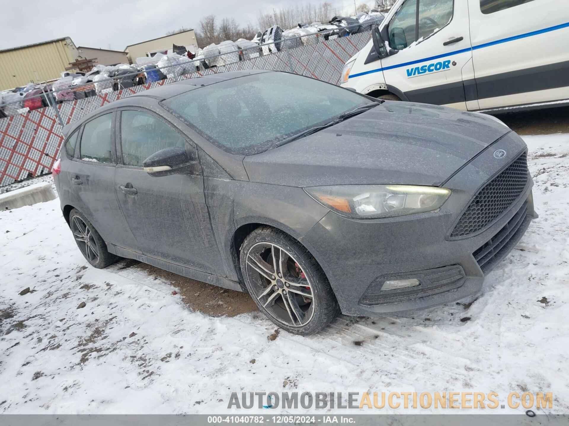 1FADP3L90FL239974 FORD FOCUS ST 2015