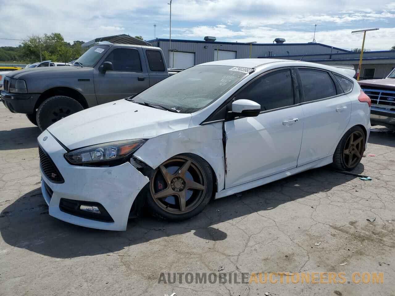 1FADP3L90JL223654 FORD FOCUS 2018