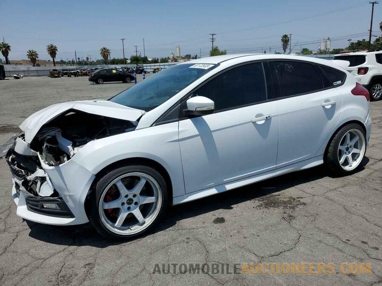 1FADP3L90JL322846 FORD FOCUS 2018