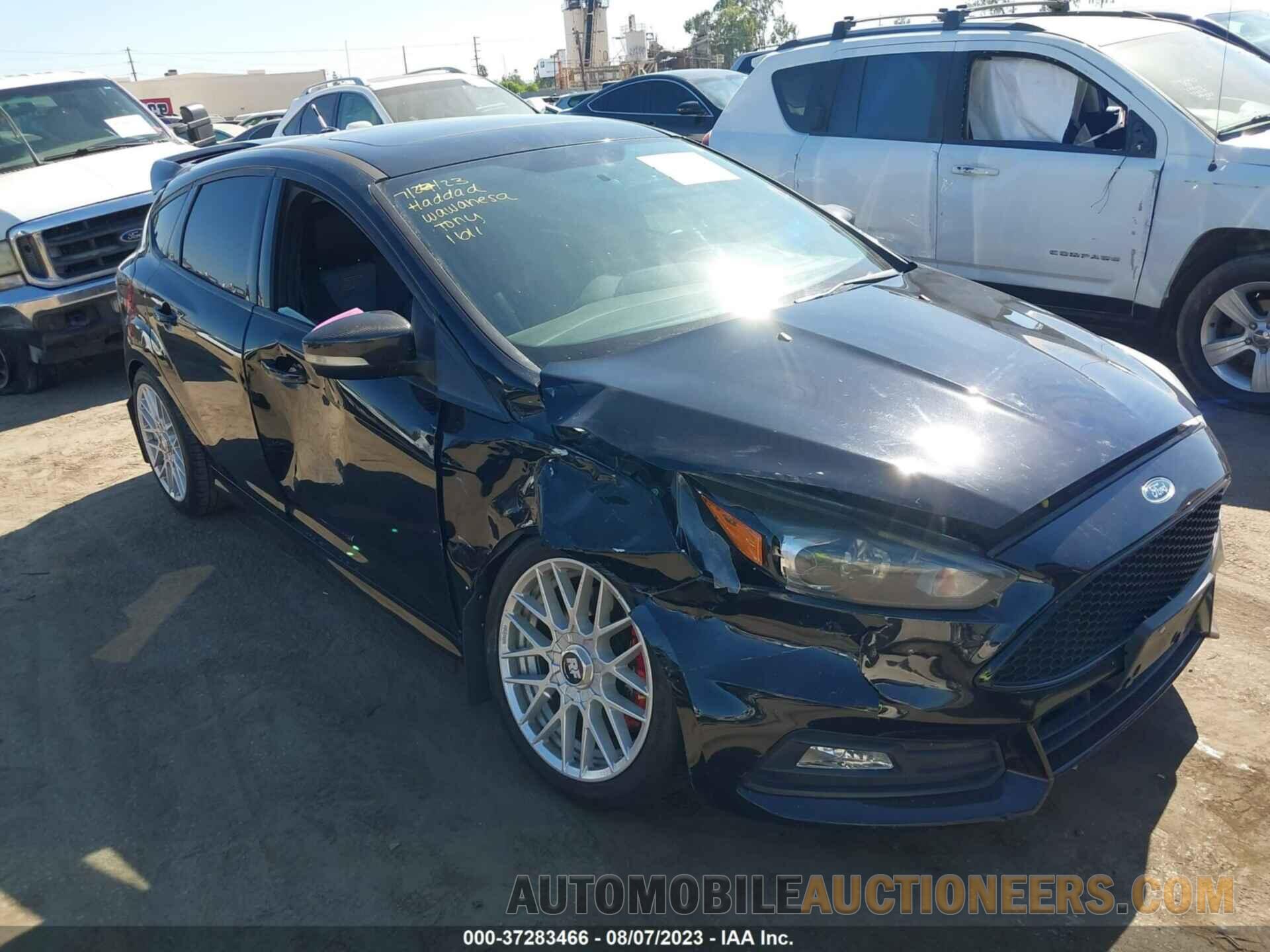 1FADP3L90JL332034 FORD FOCUS 2018