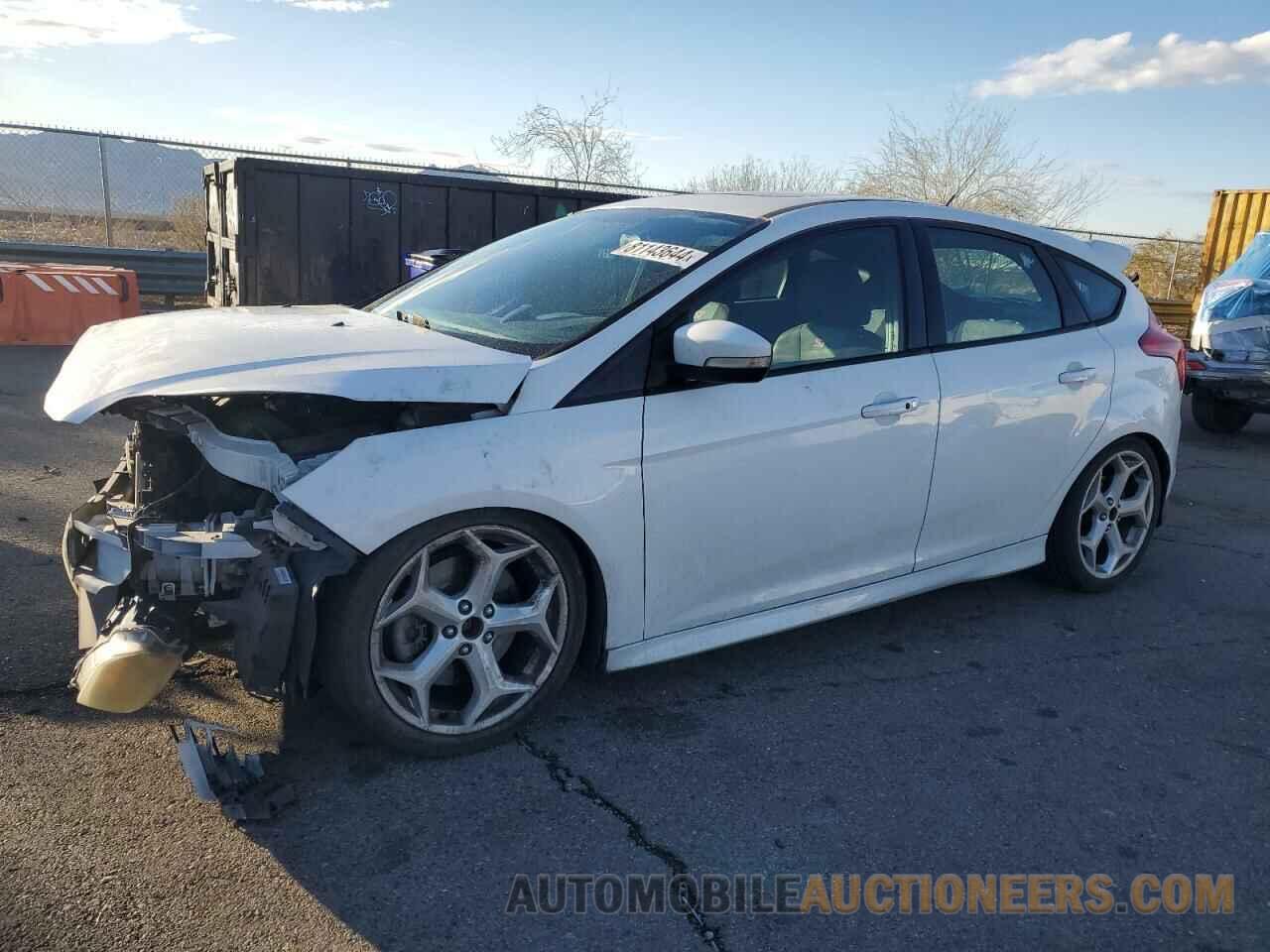 1FADP3L92DL264100 FORD FOCUS 2013