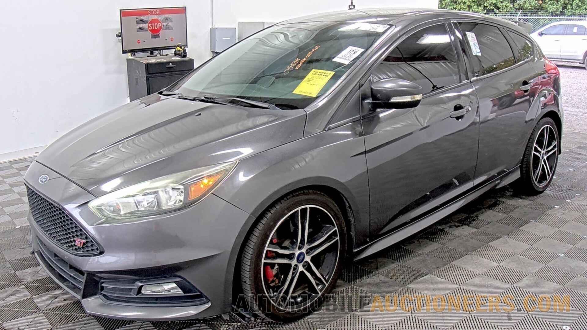 1FADP3L92GL331489 Ford Focus 2016