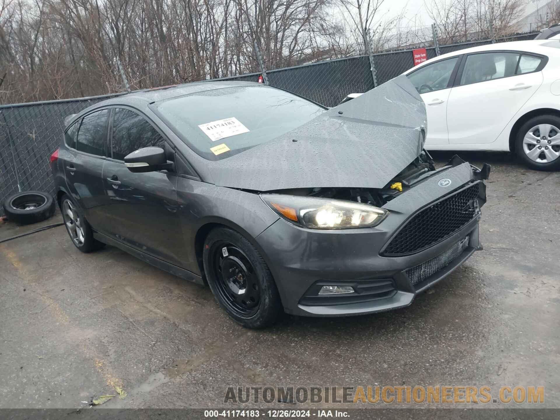 1FADP3L92HL257573 FORD FOCUS ST 2017