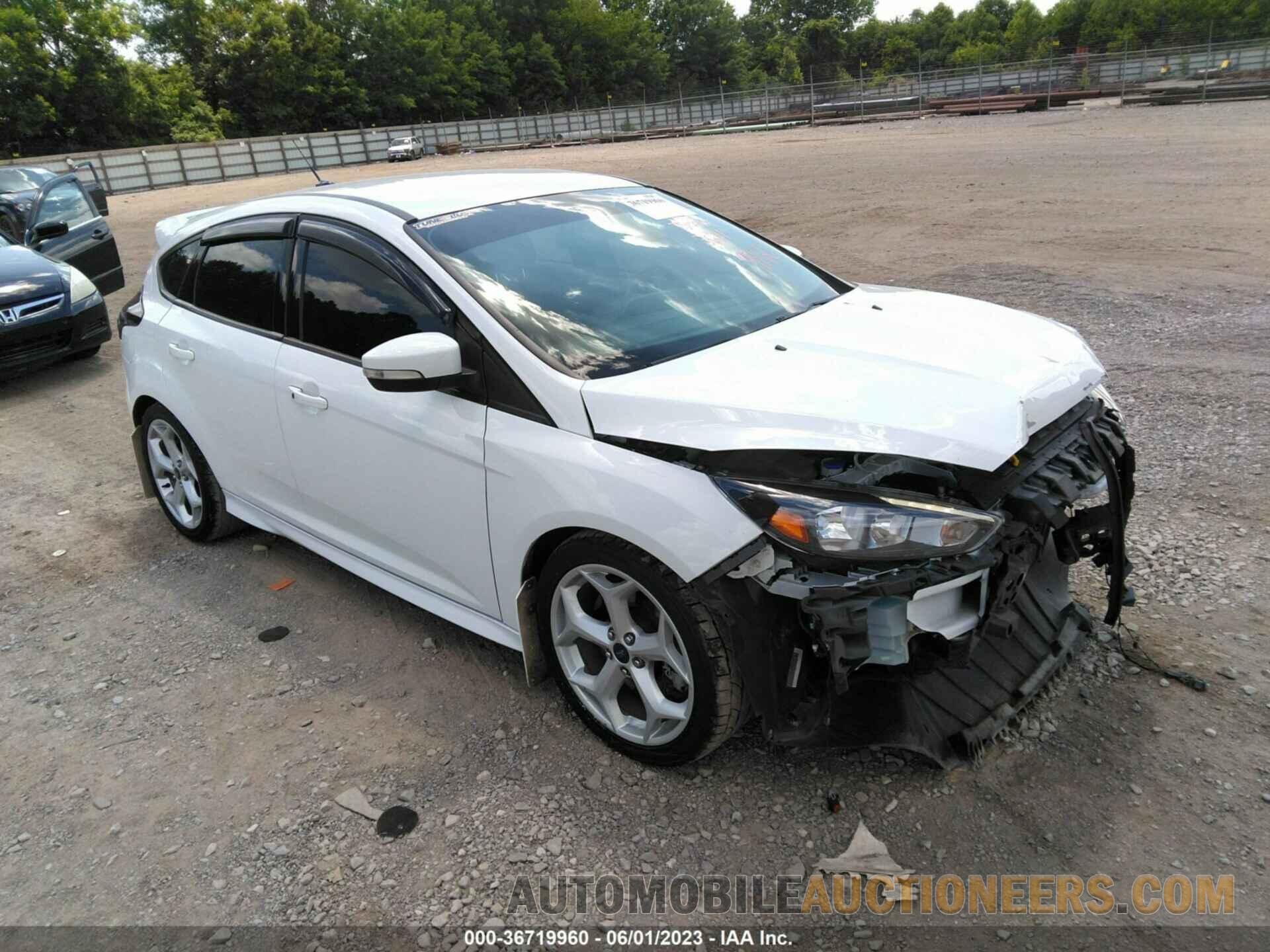 1FADP3L92JL275142 FORD FOCUS 2018