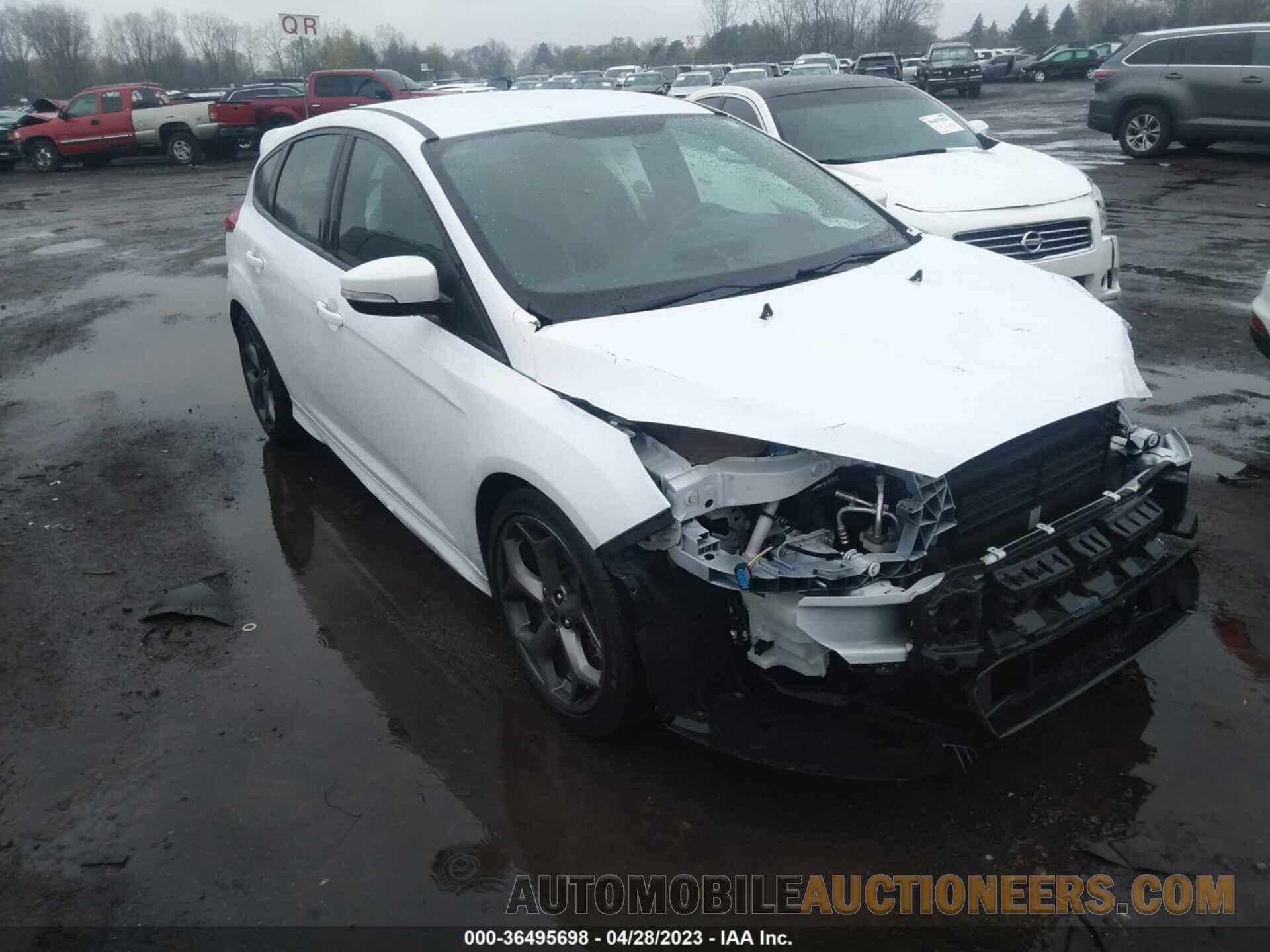 1FADP3L92JL332522 FORD FOCUS 2018