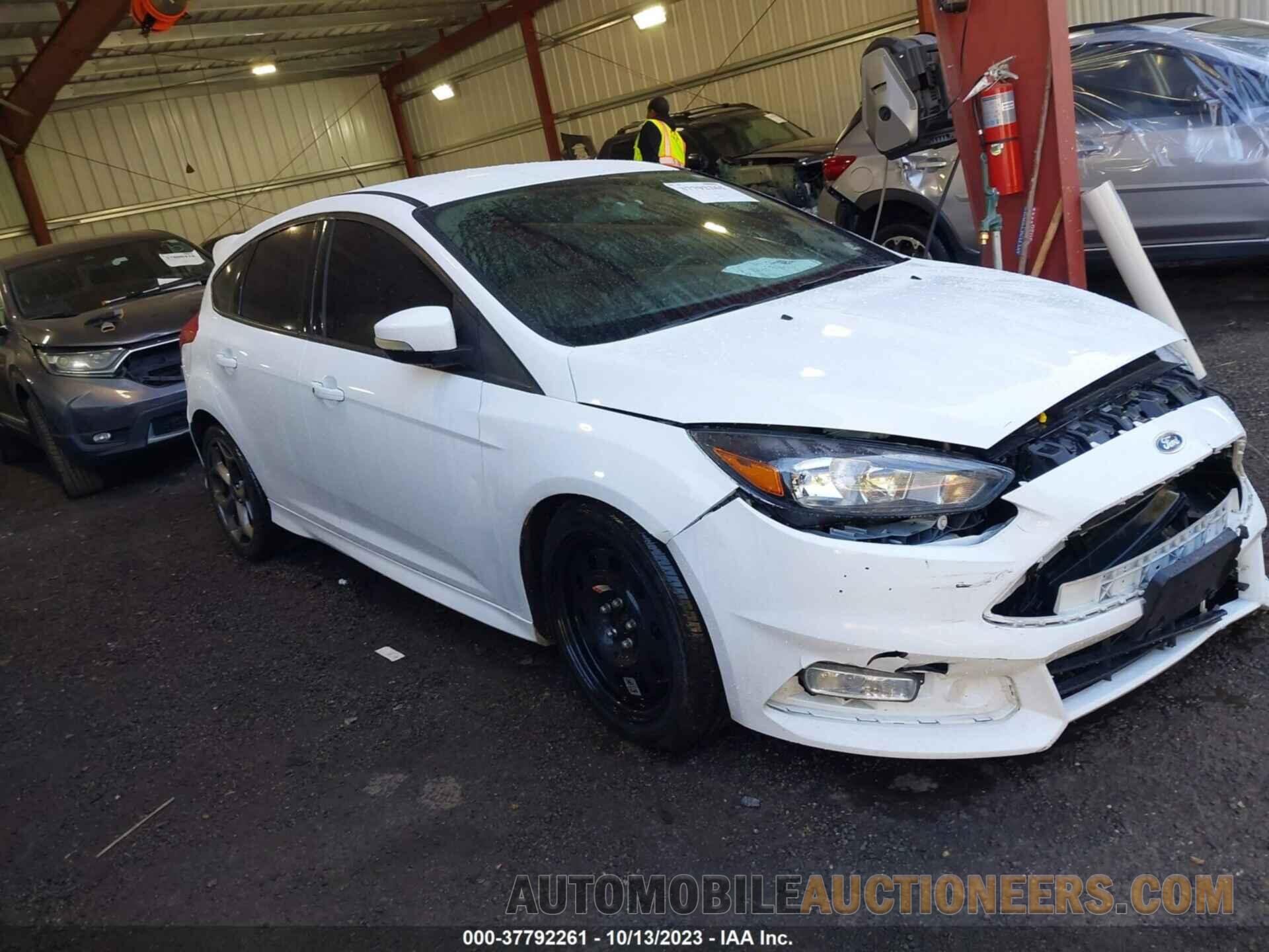 1FADP3L93JL285789 FORD FOCUS 2018