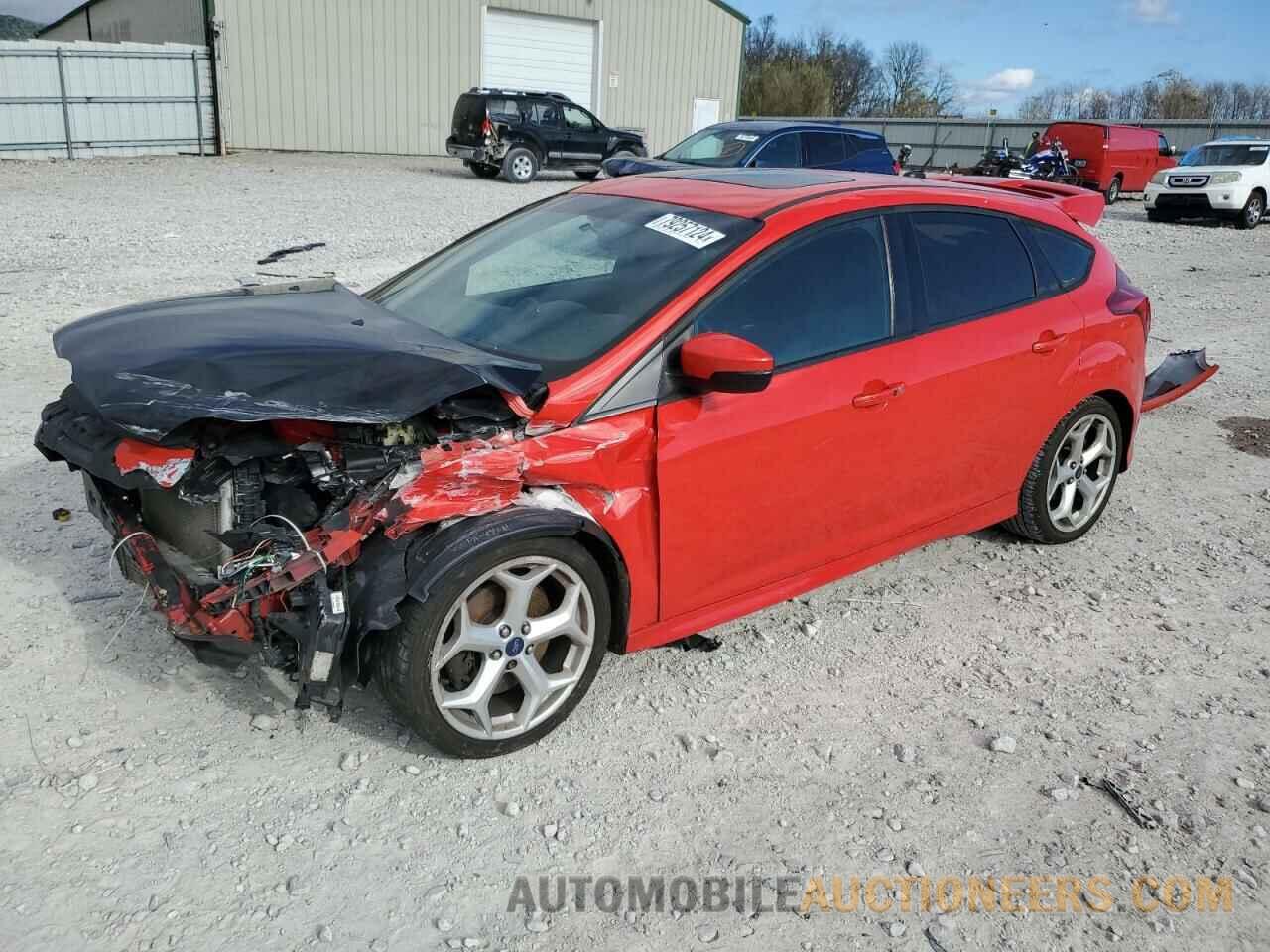 1FADP3L94DL261795 FORD FOCUS 2013