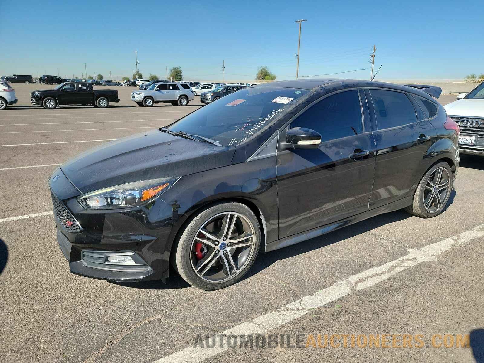 1FADP3L94HL275198 Ford Focus 2017