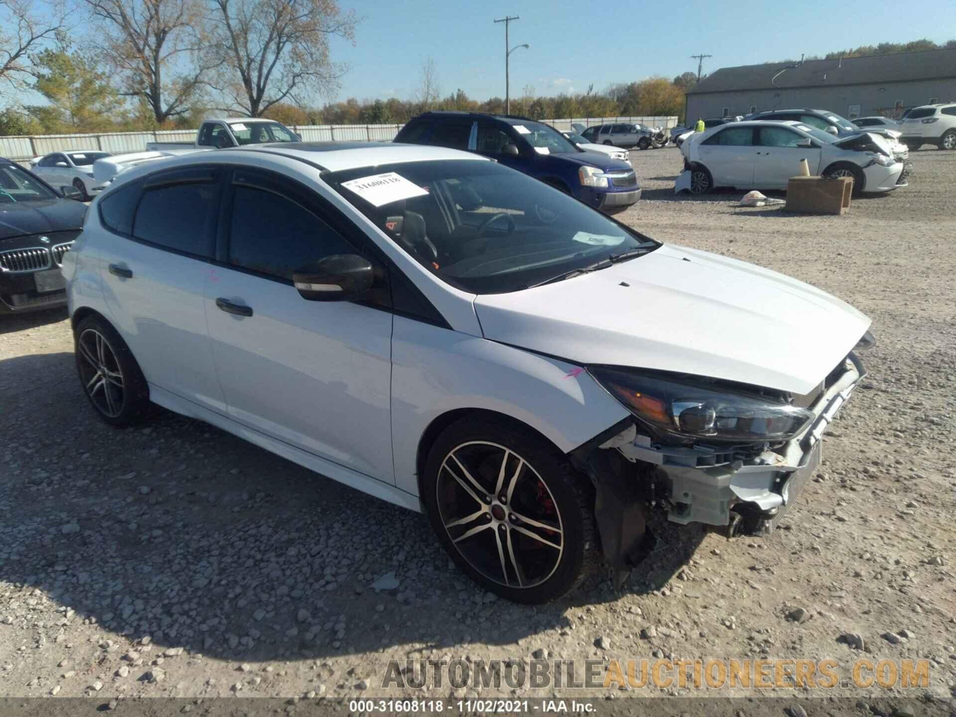 1FADP3L94JL239663 FORD FOCUS 2018